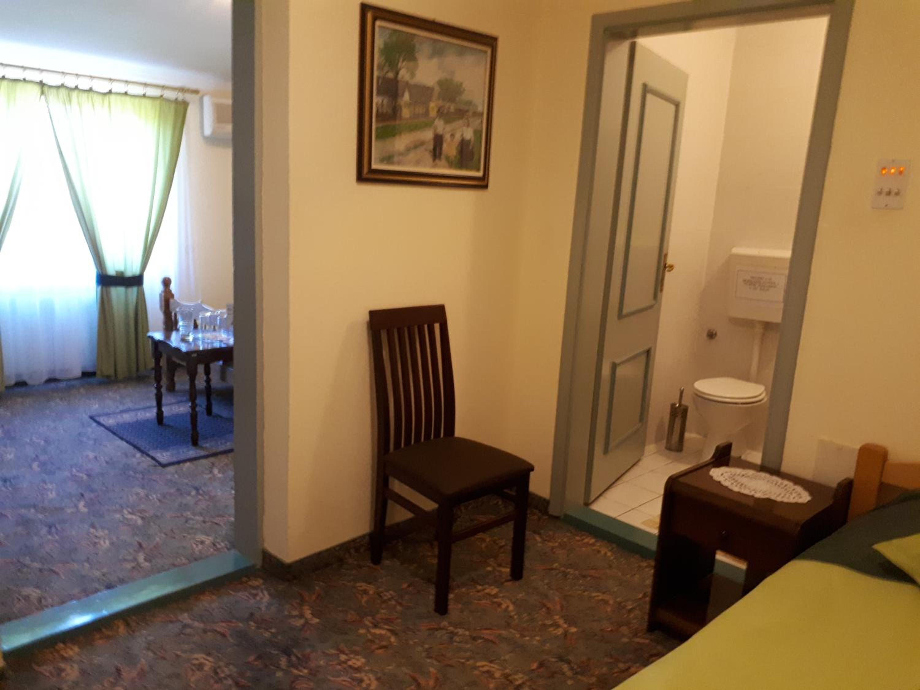 Triple Room photo 2
