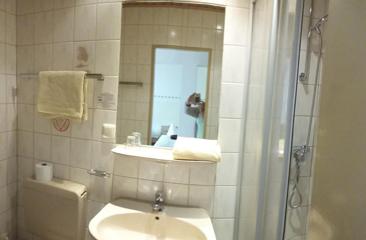 Deluxe Single Room photo 3