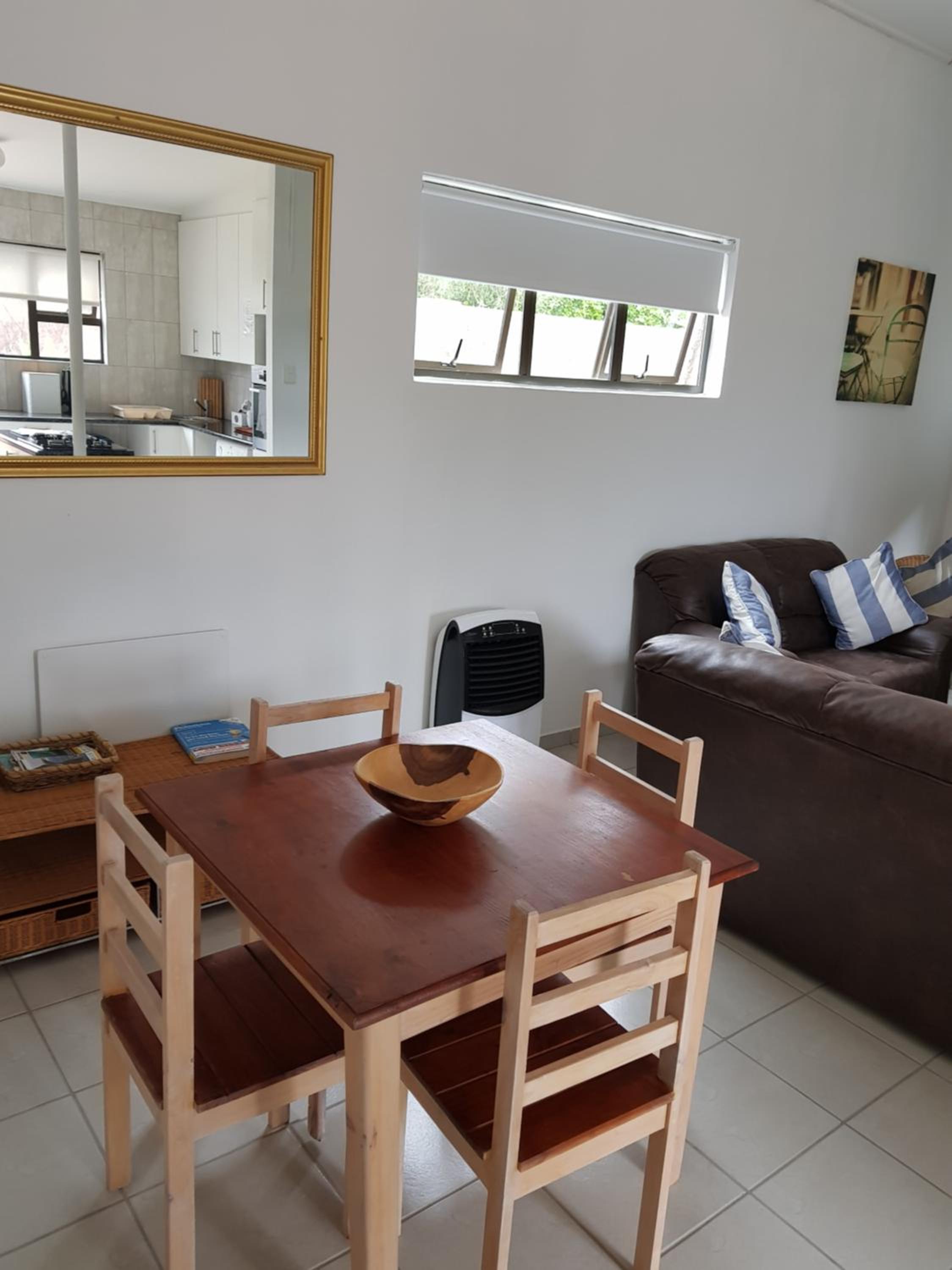 Two-Bedroom House - Photo 13