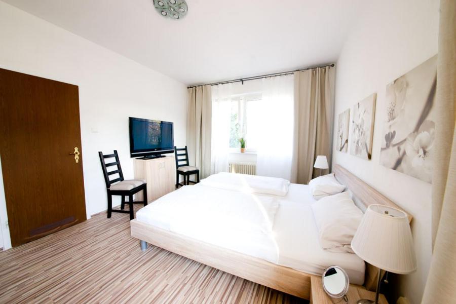 Double Room photo 3