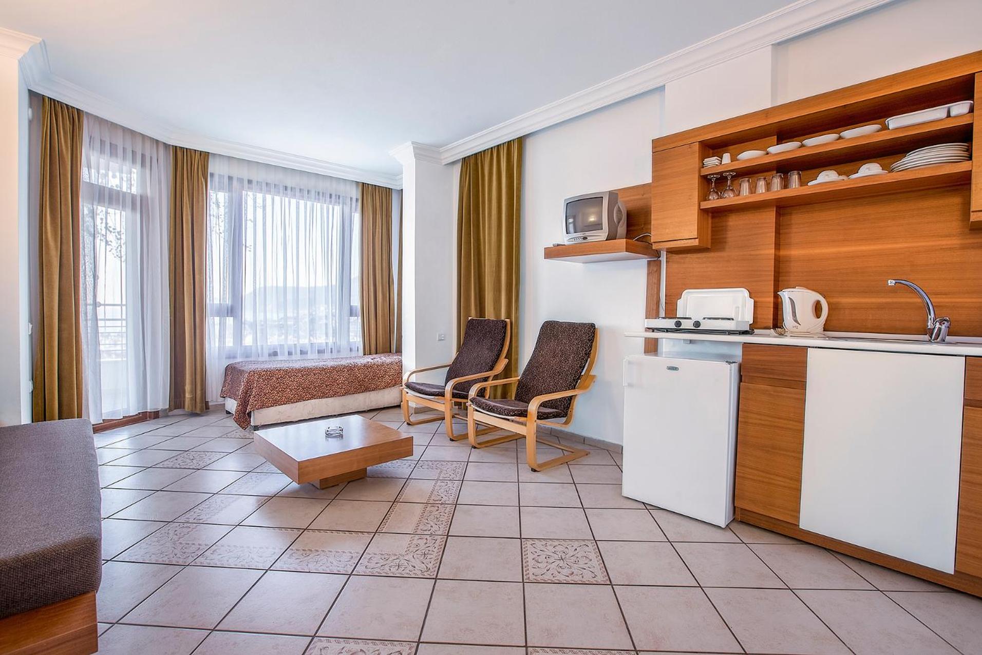 Panoramic Deluxe Suite photo 1