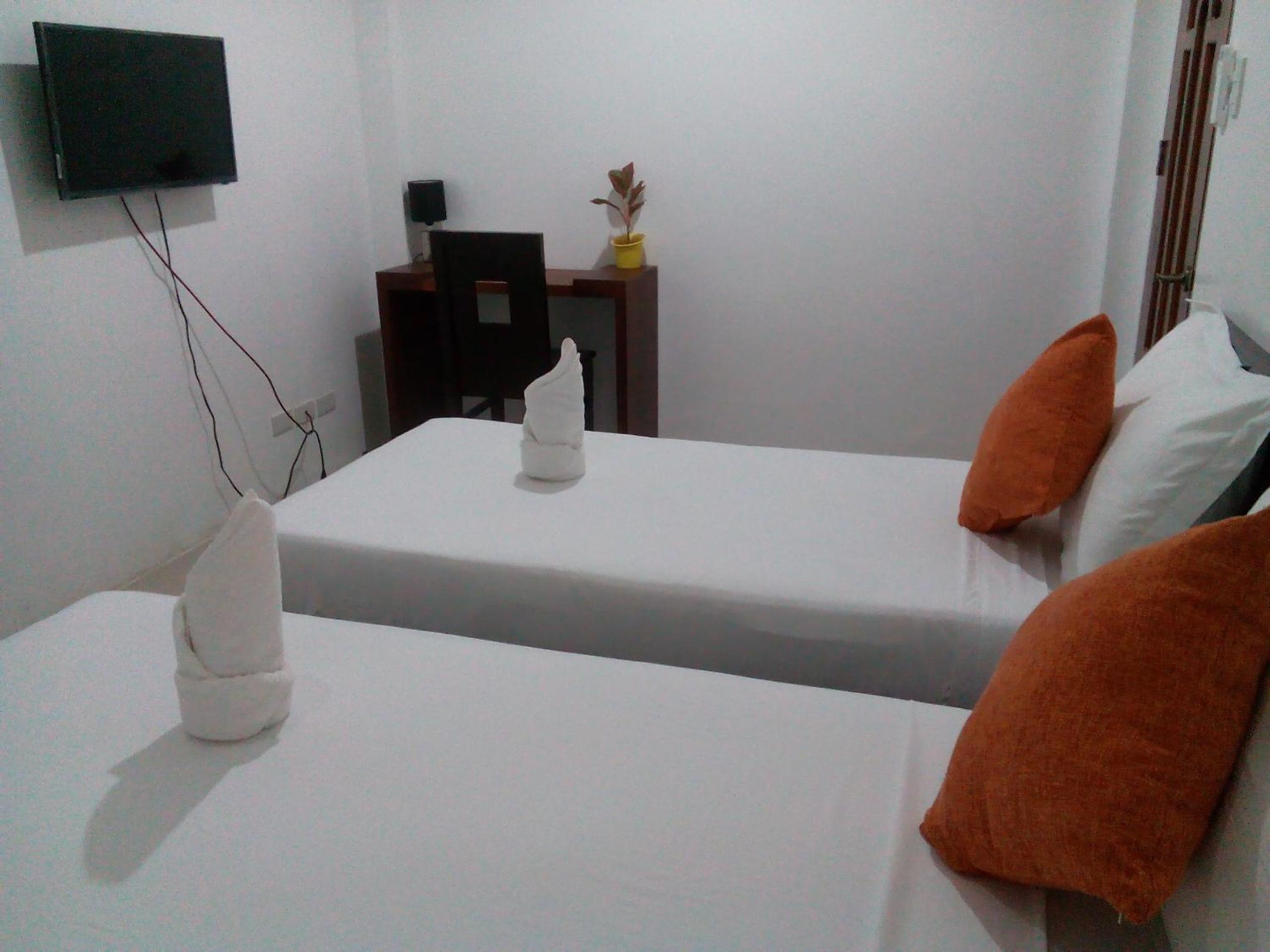 Triple Room with Private Bathroom - Photo 1