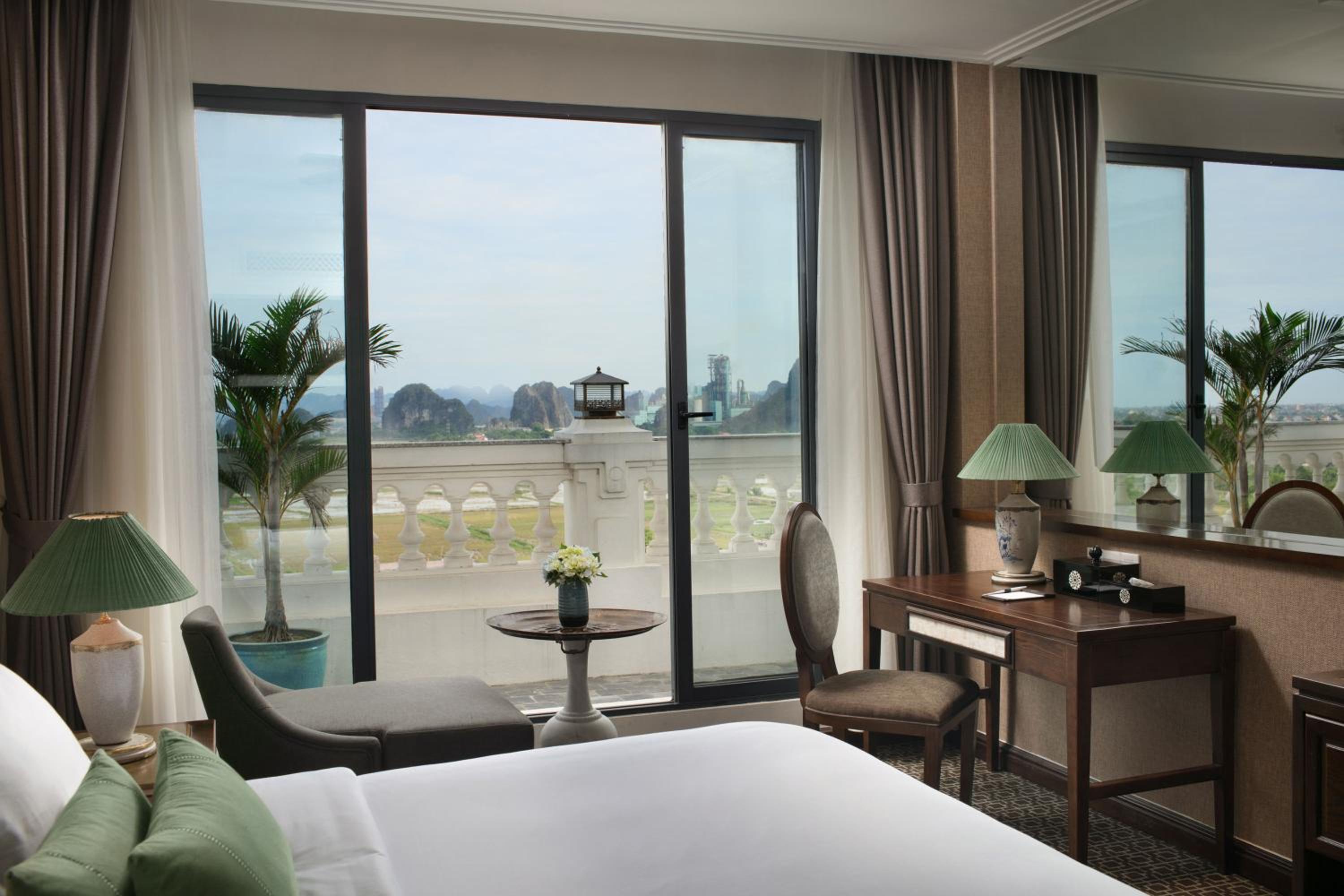 Executive Room photo 2