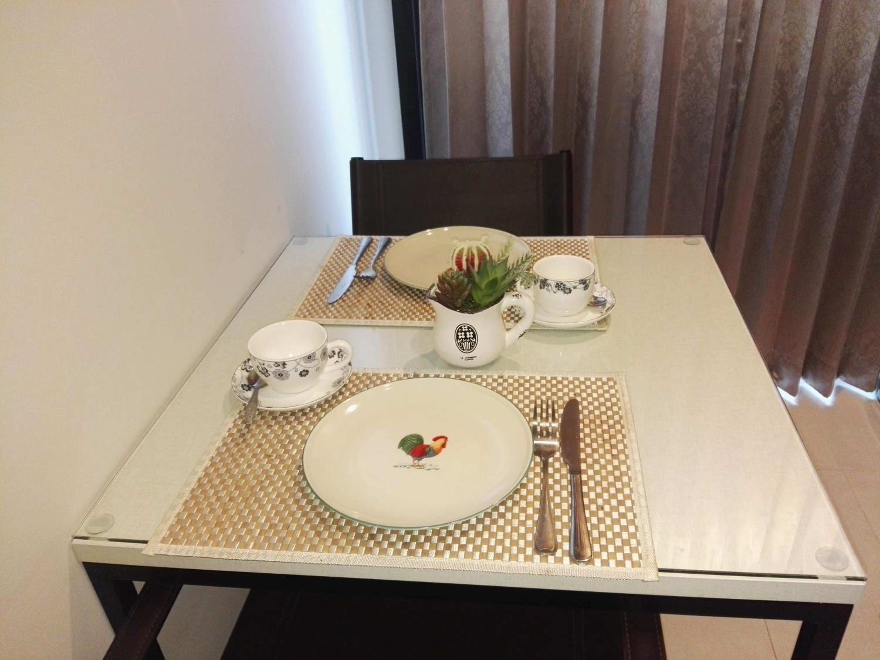 One-Bedroom Apartment - Photo 7