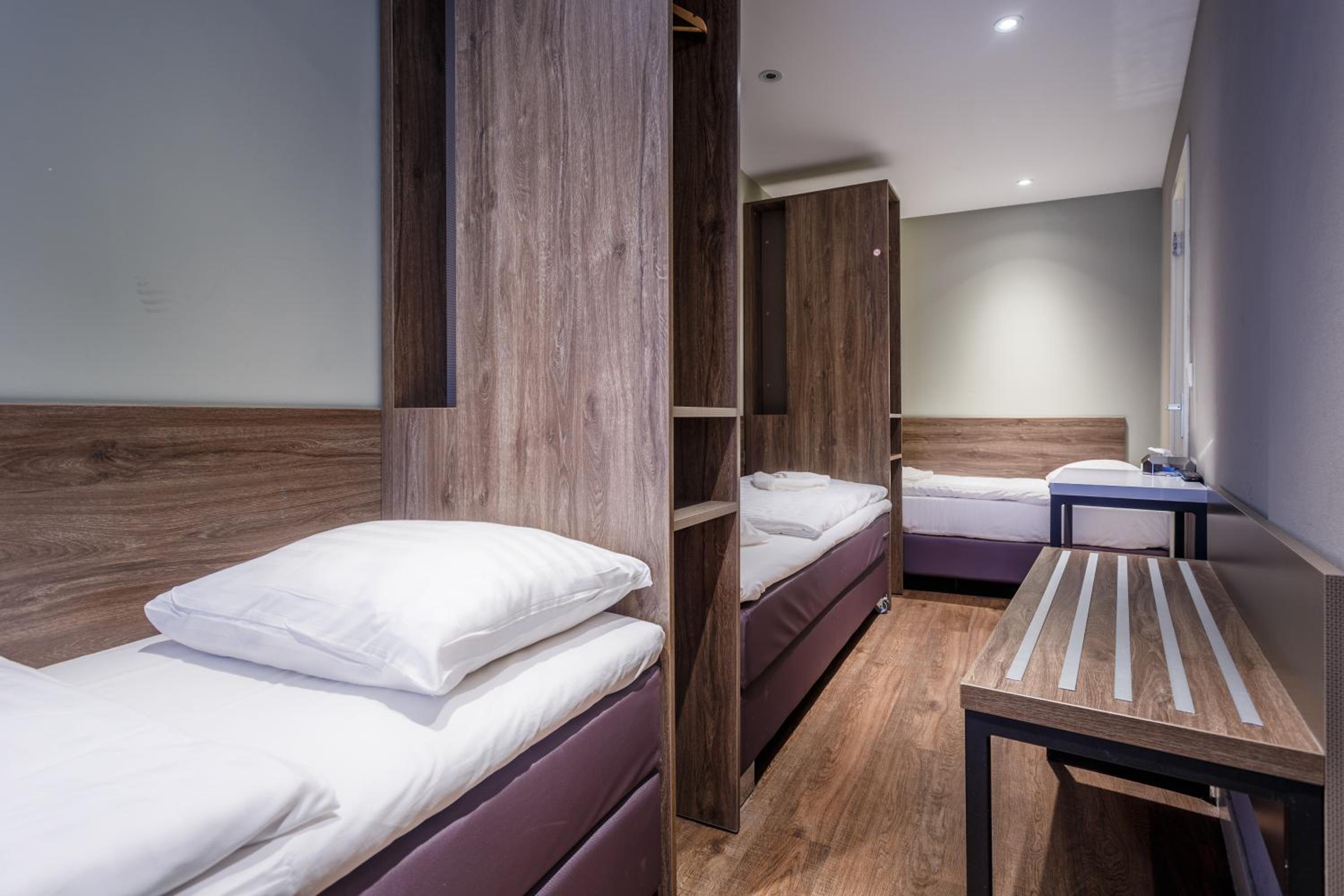 Triple Room with Private Bathroom photo 2