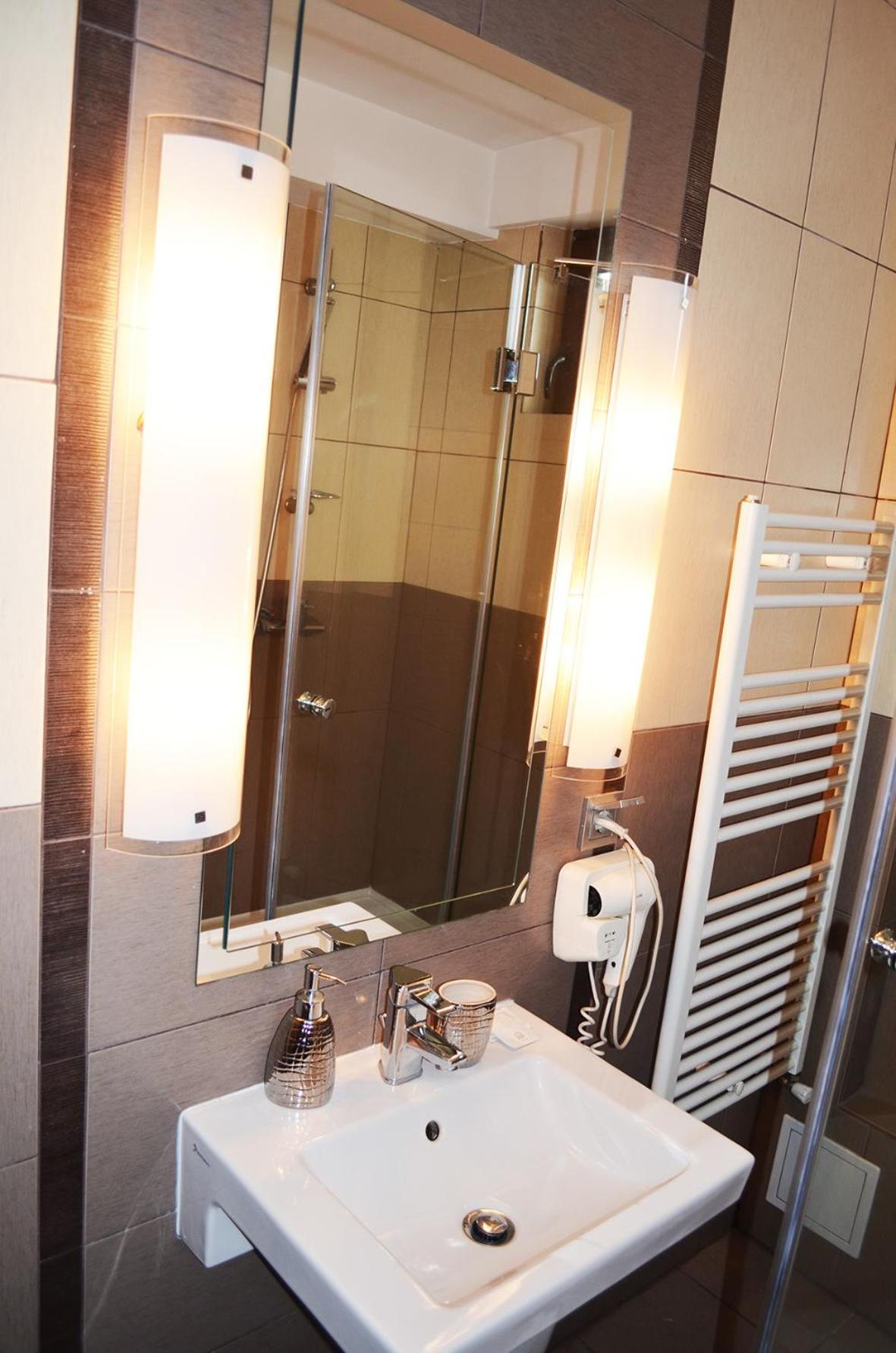 Superior Double Room - Photo 6