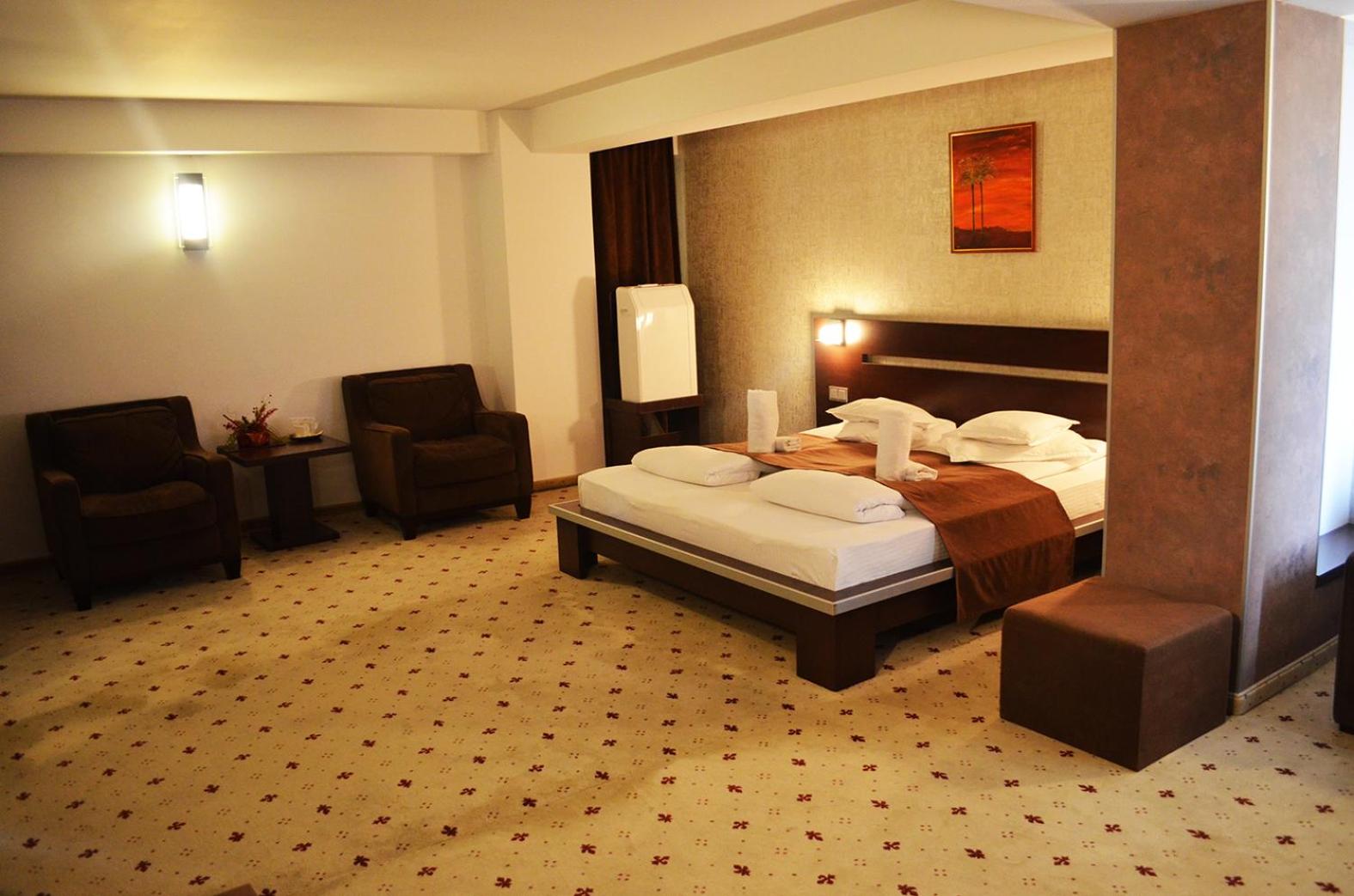 Superior Double Room - Photo 7