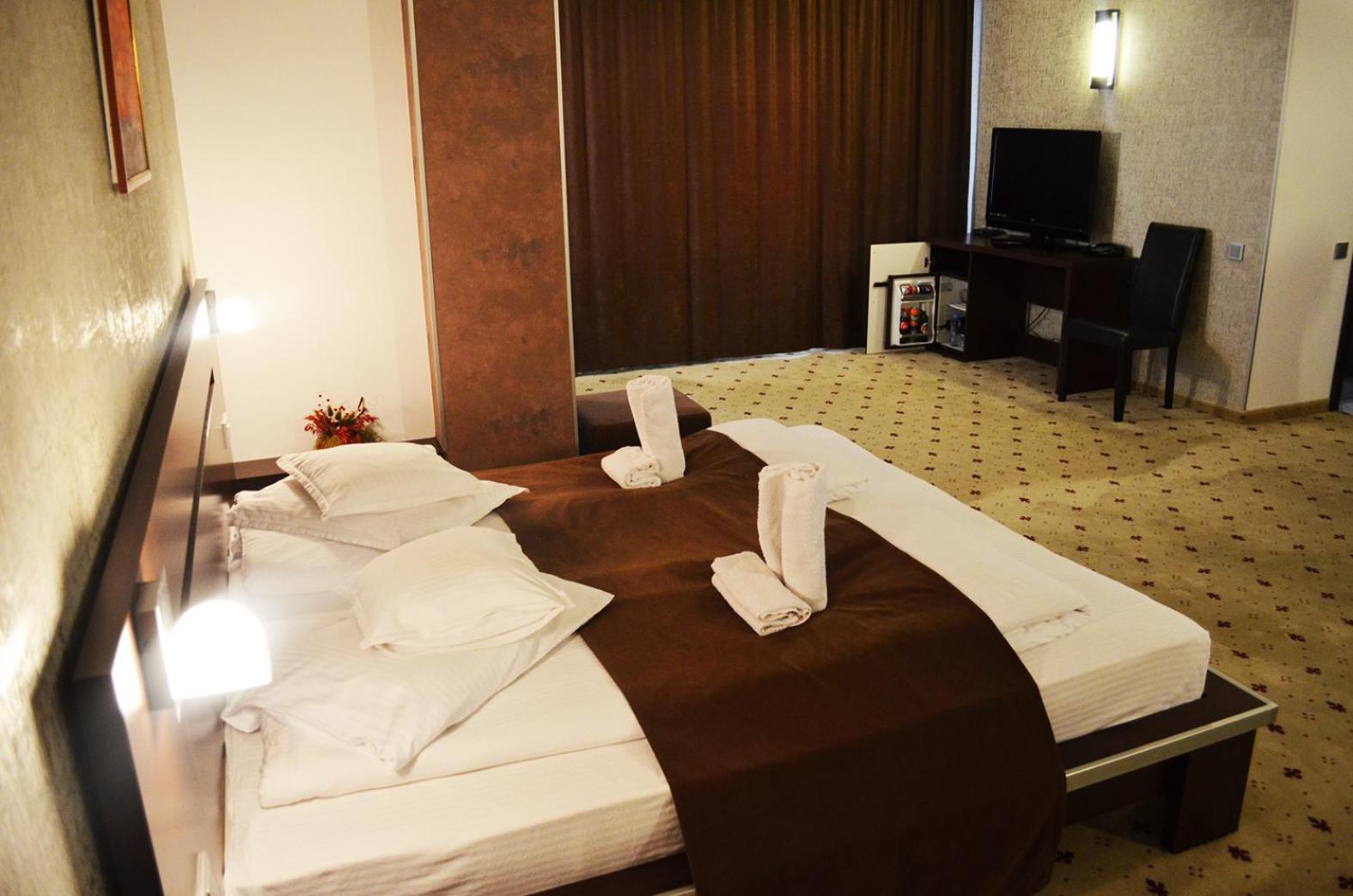 Superior Double Room - Photo 8