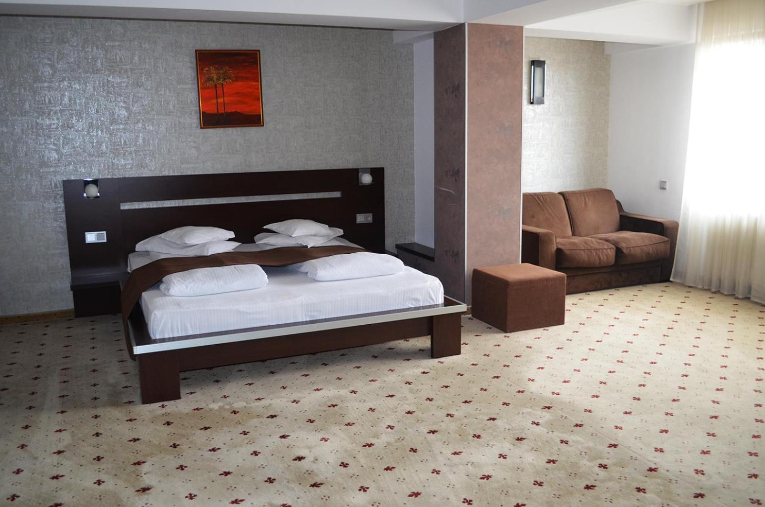 Superior Double Room - Photo 2