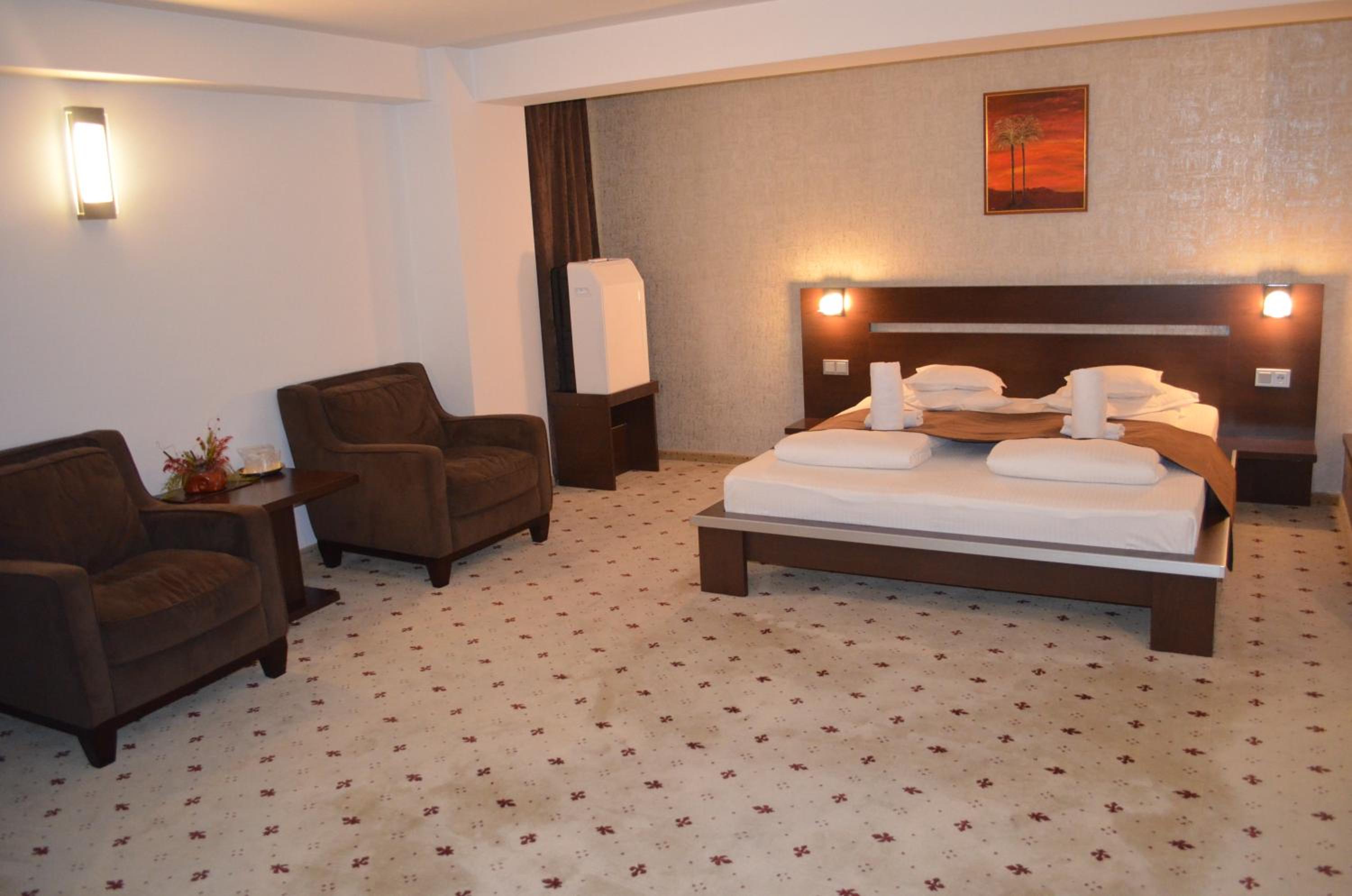 Triple Room - Photo 1