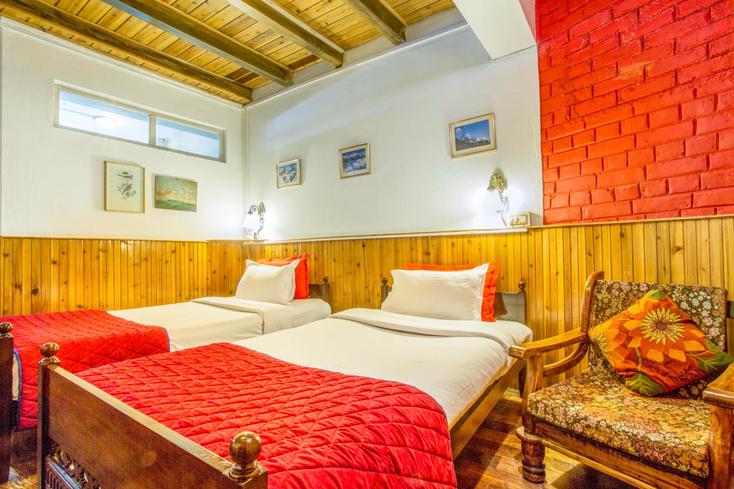 Standard Double Room - Photo 2