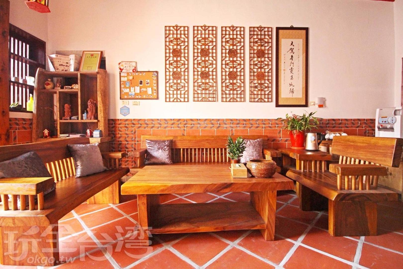 Bungalow with Patio photo 2