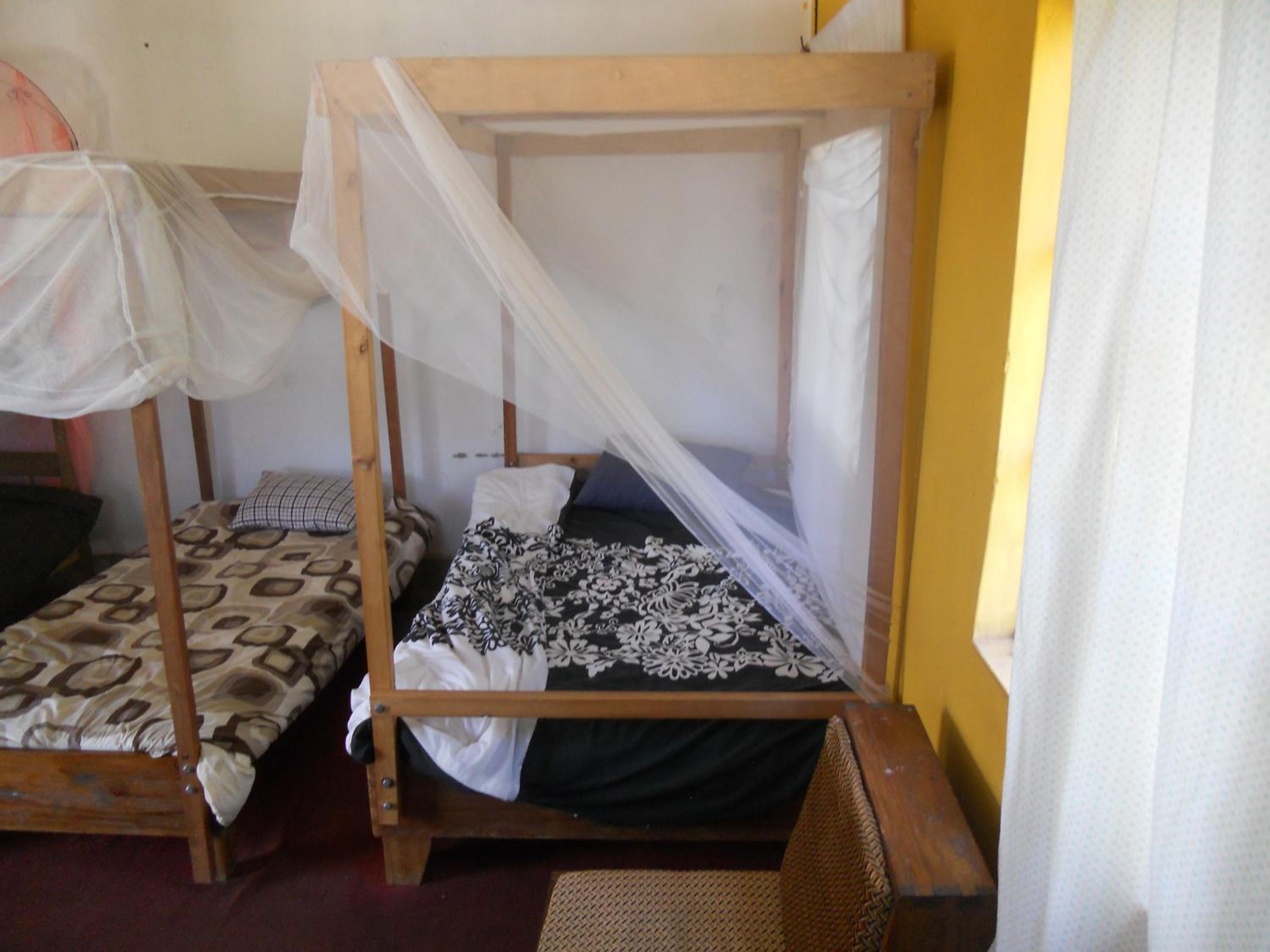 Quadruple Room with Shared Bathroom photo 1