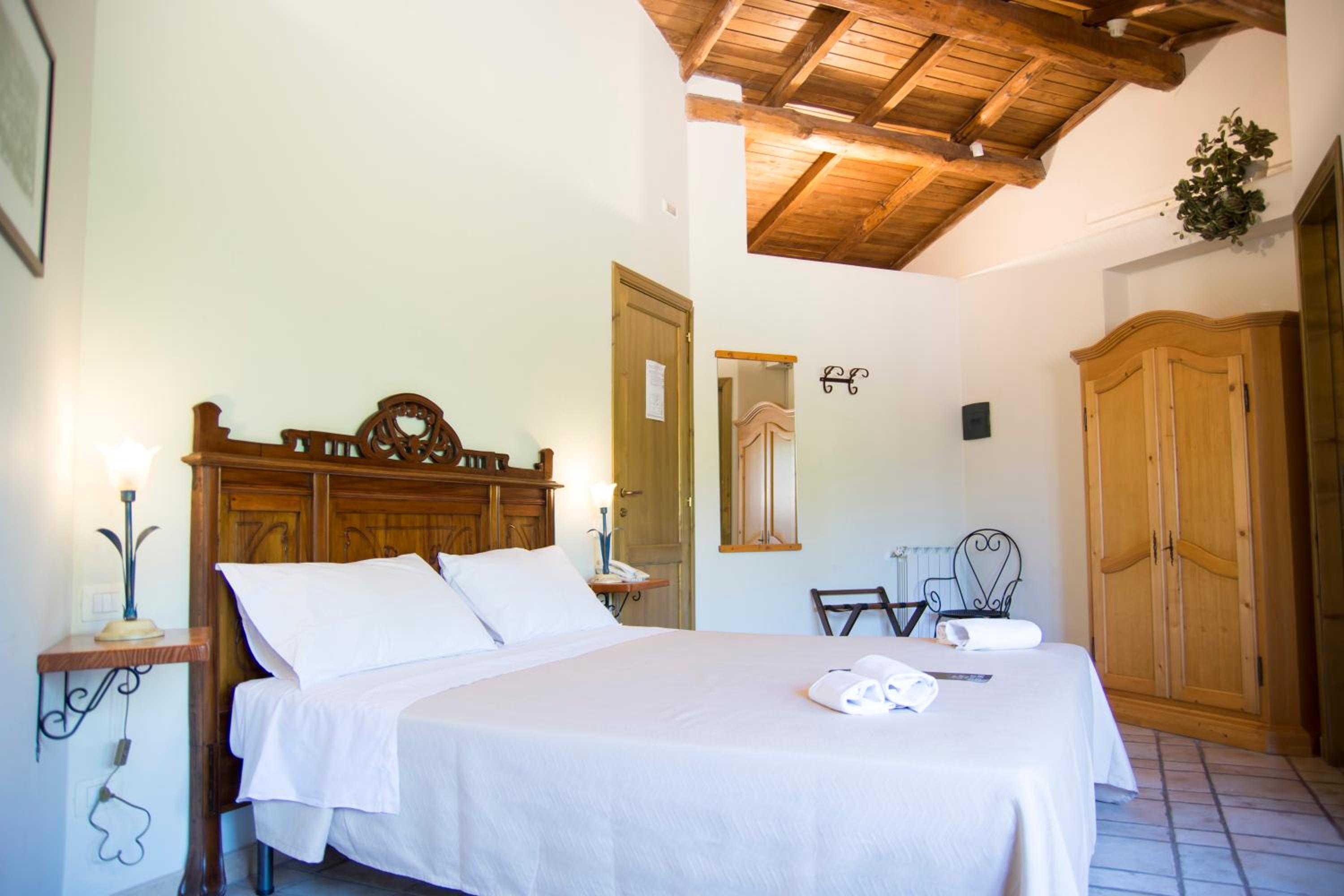 Superior Double or Twin Room photo 2