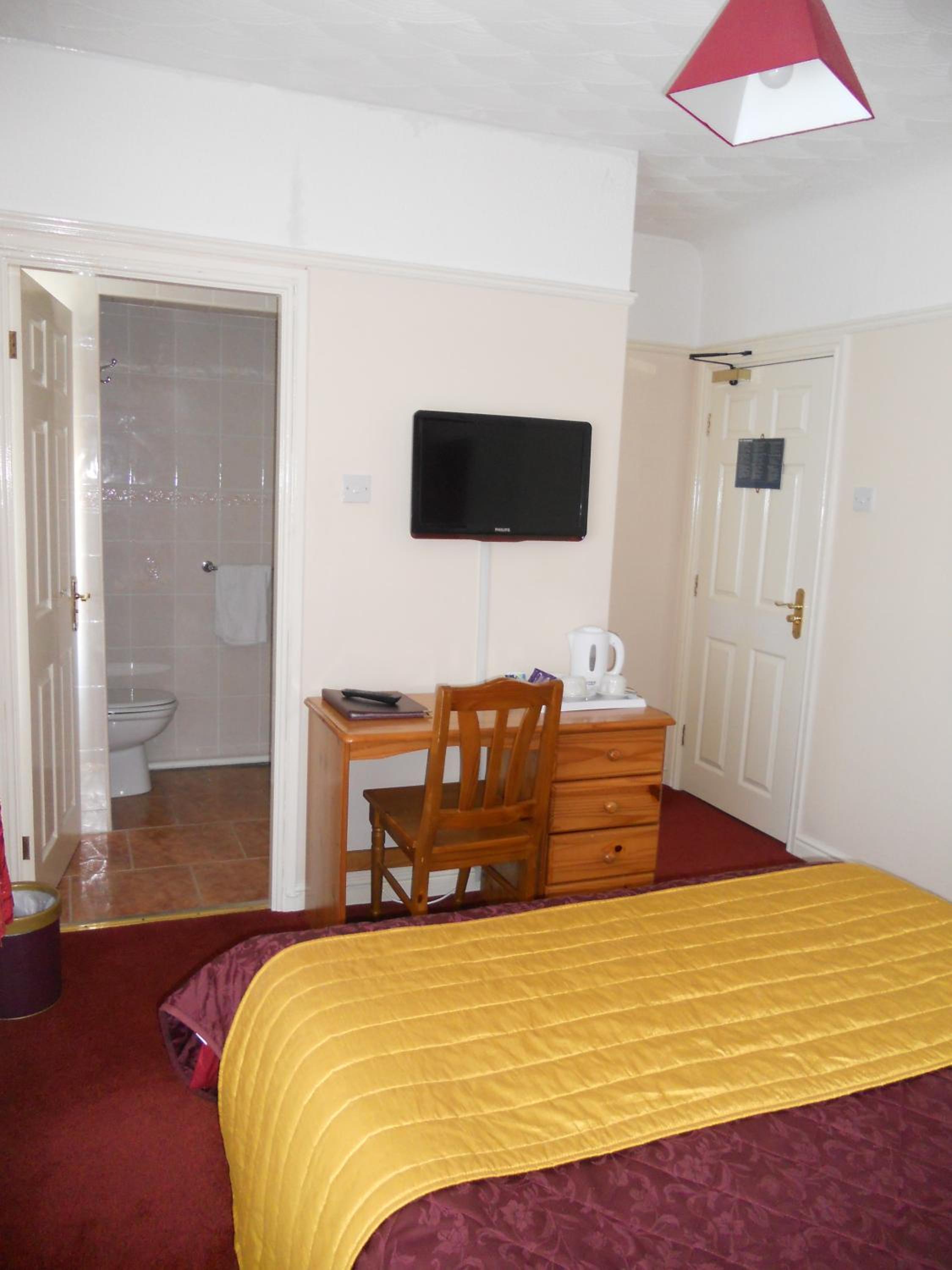 Double Room - Photo 3