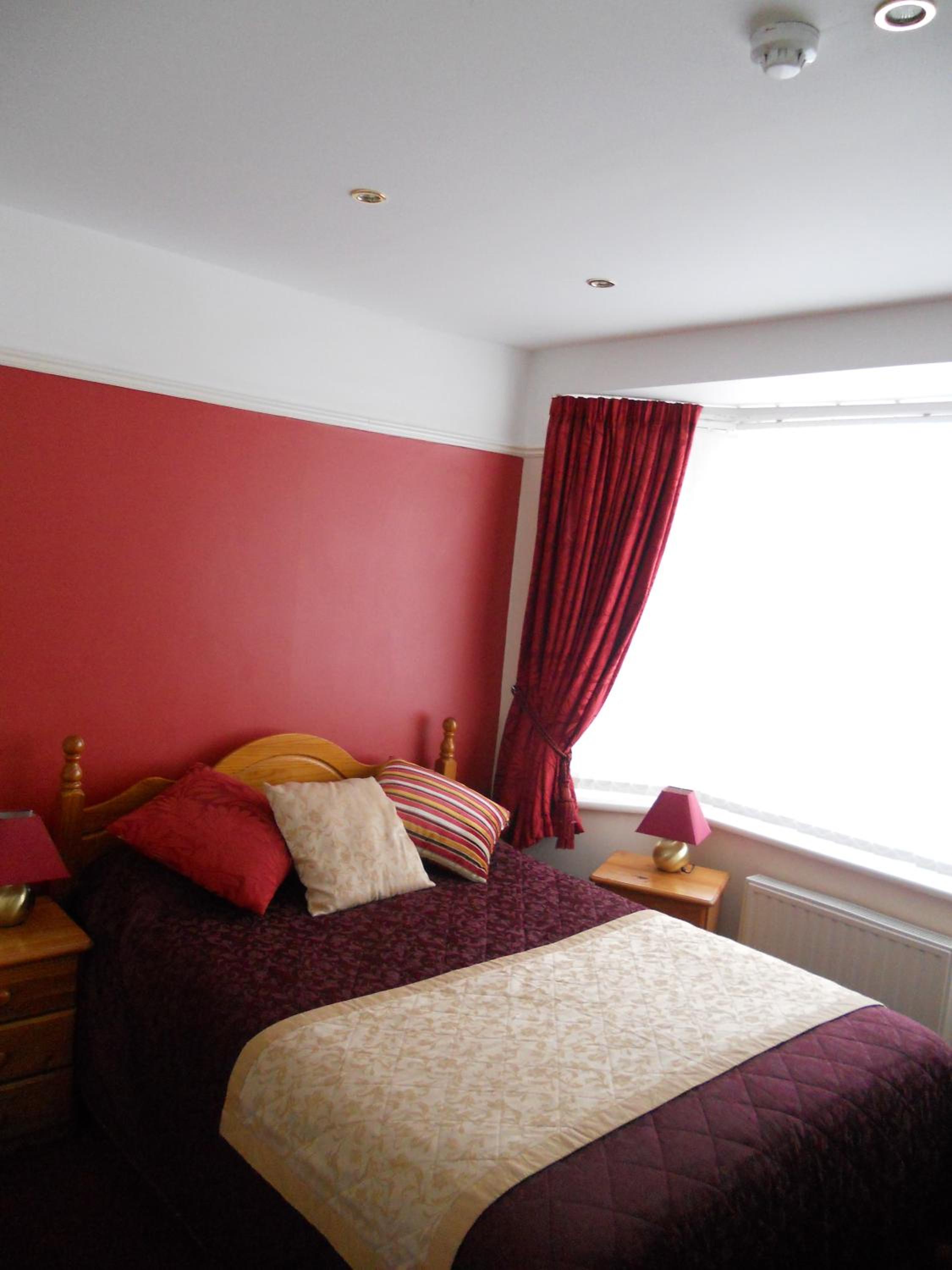Double Room - Photo 6