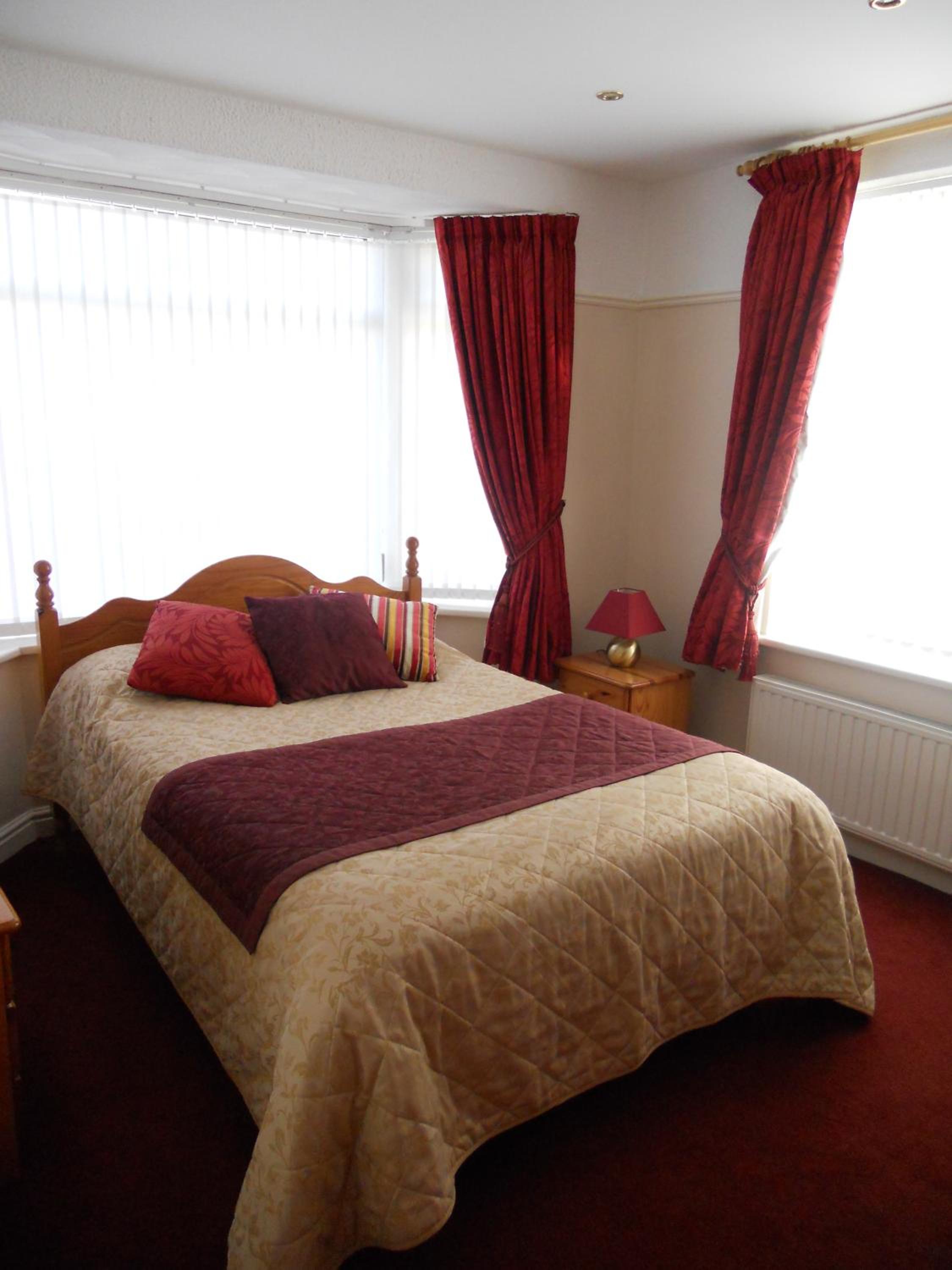 Double Room - Photo 2