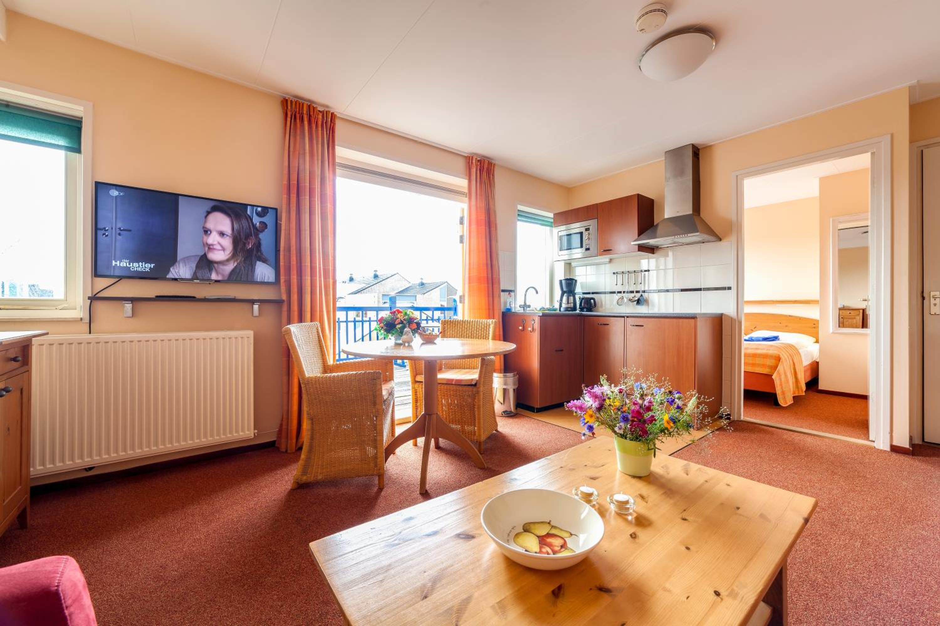 Apartment with Balcony