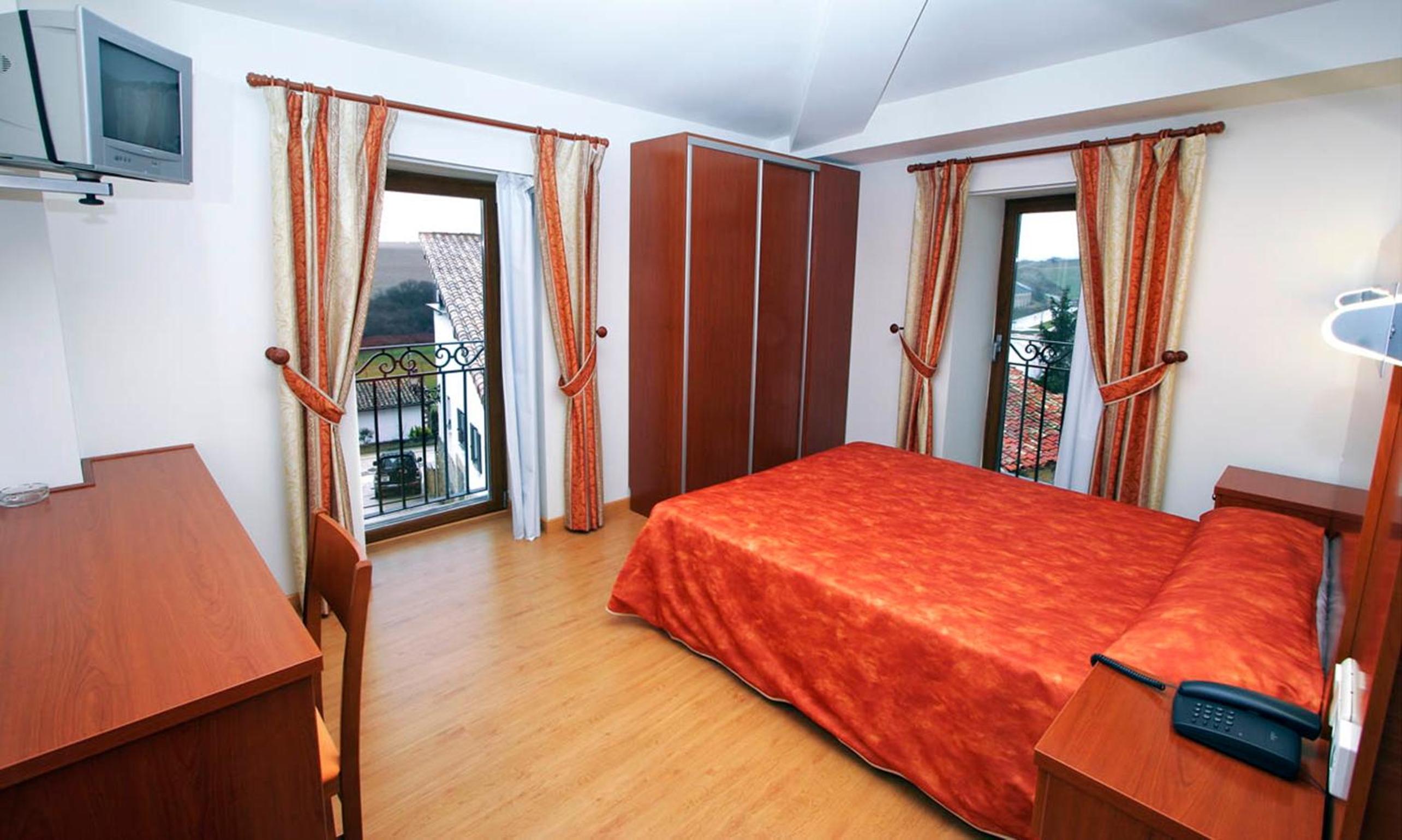 Double Room - Photo 1