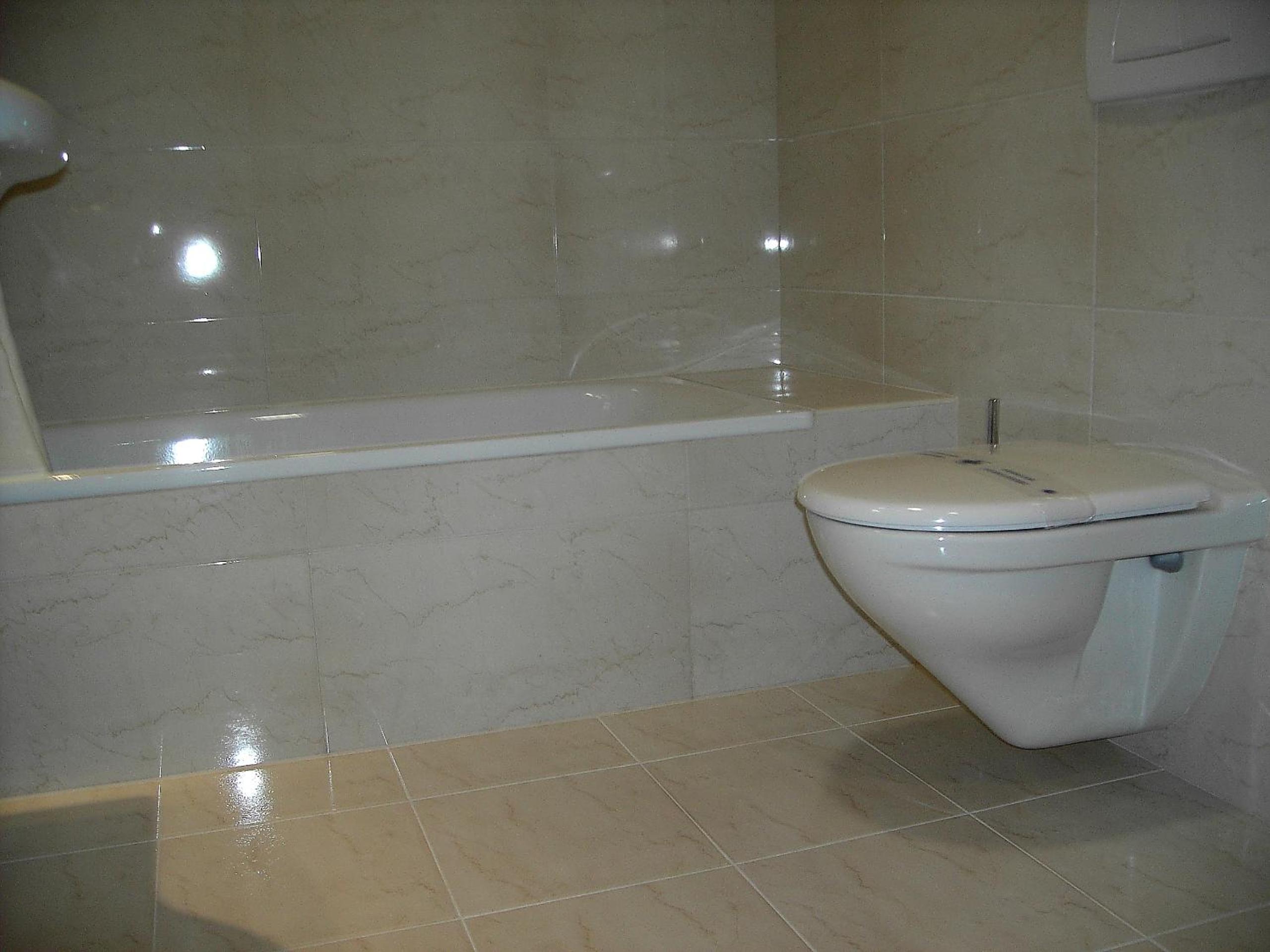 Double Room - Photo 10