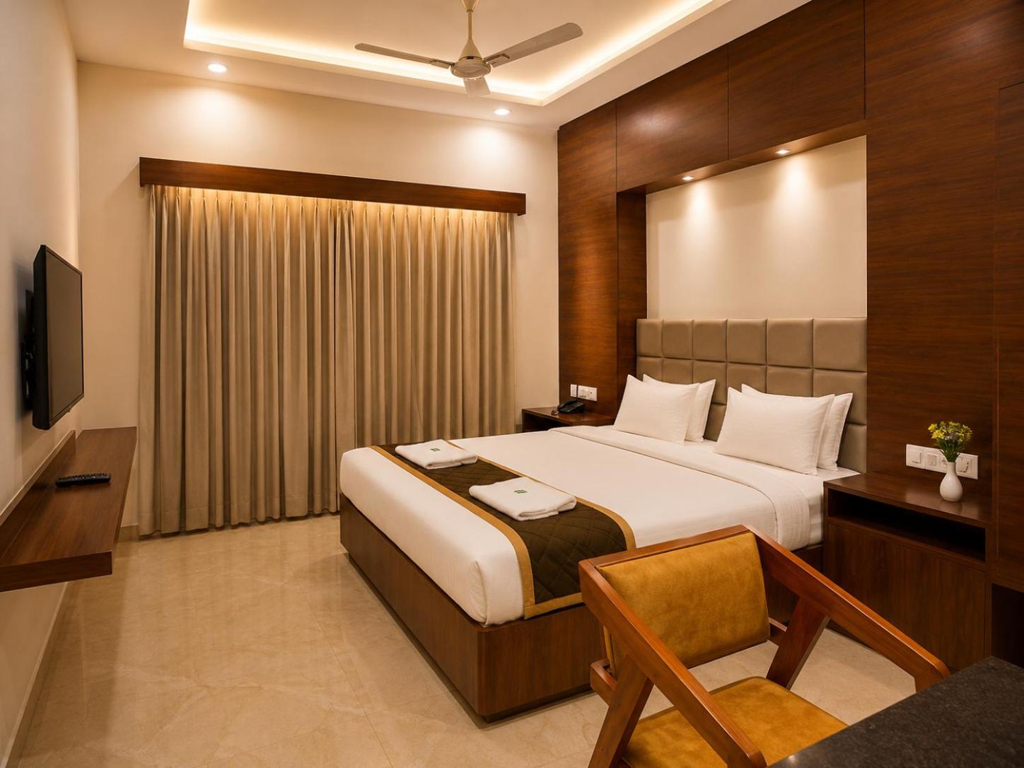 Superior King Room