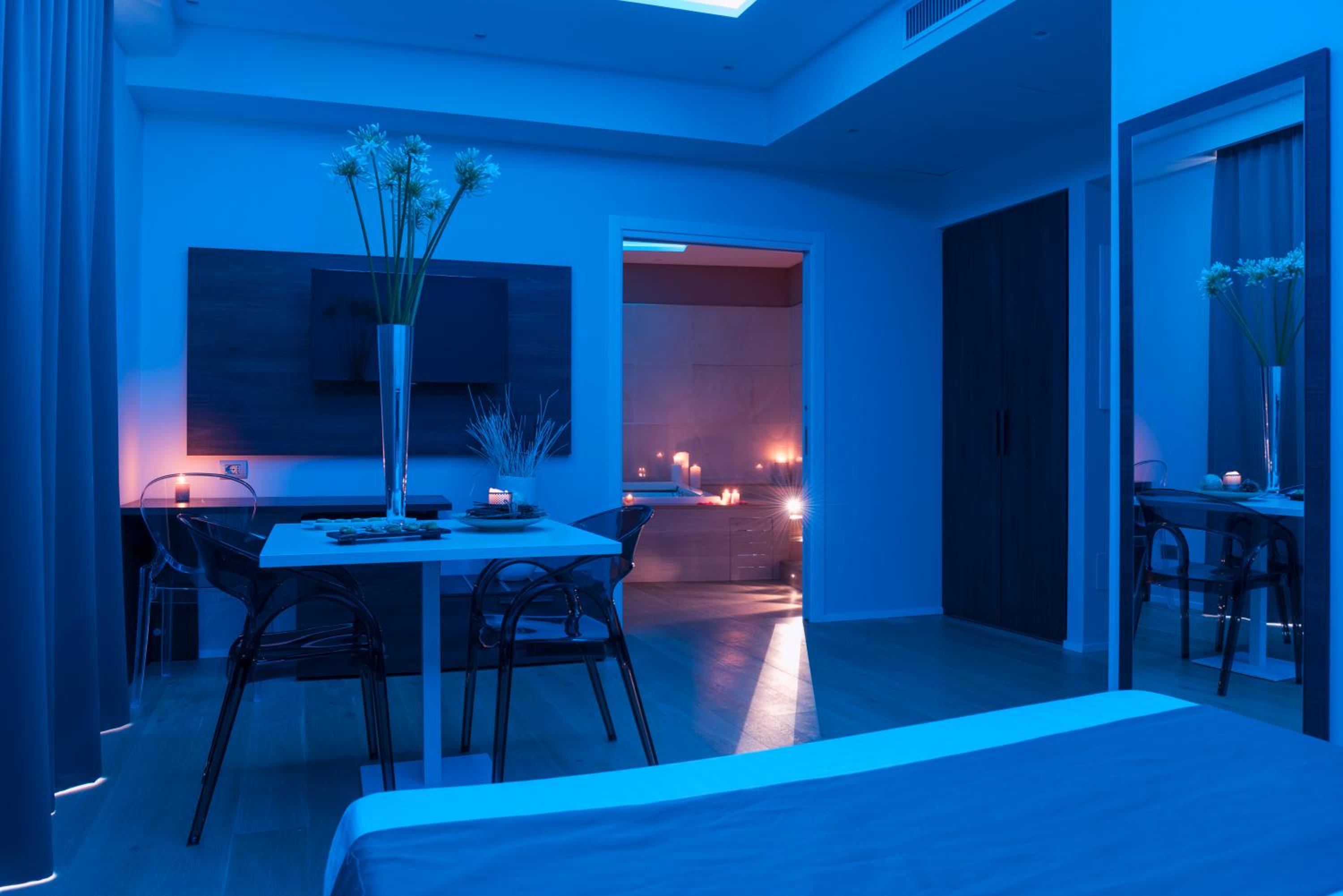Junior Suite with Spa Bath photo 1