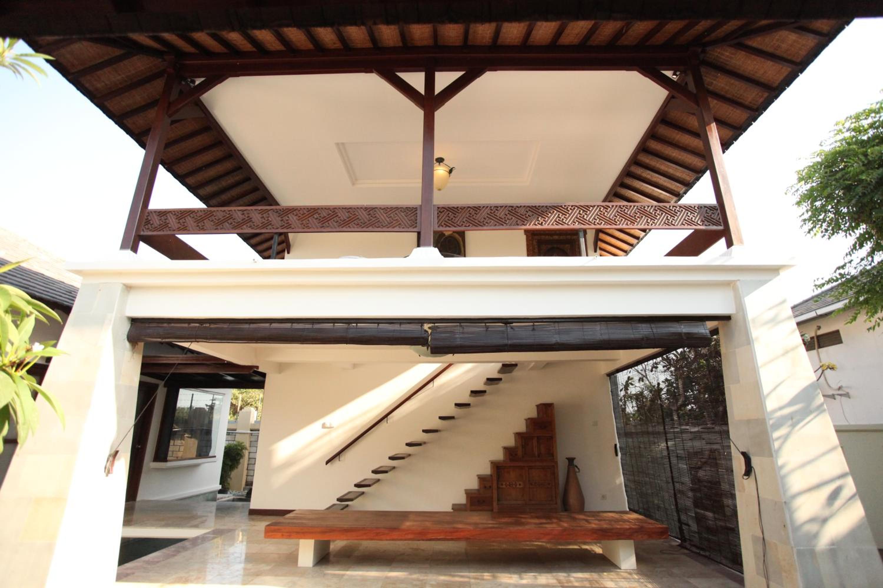 Three-Bedroom Villa - Photo 12
