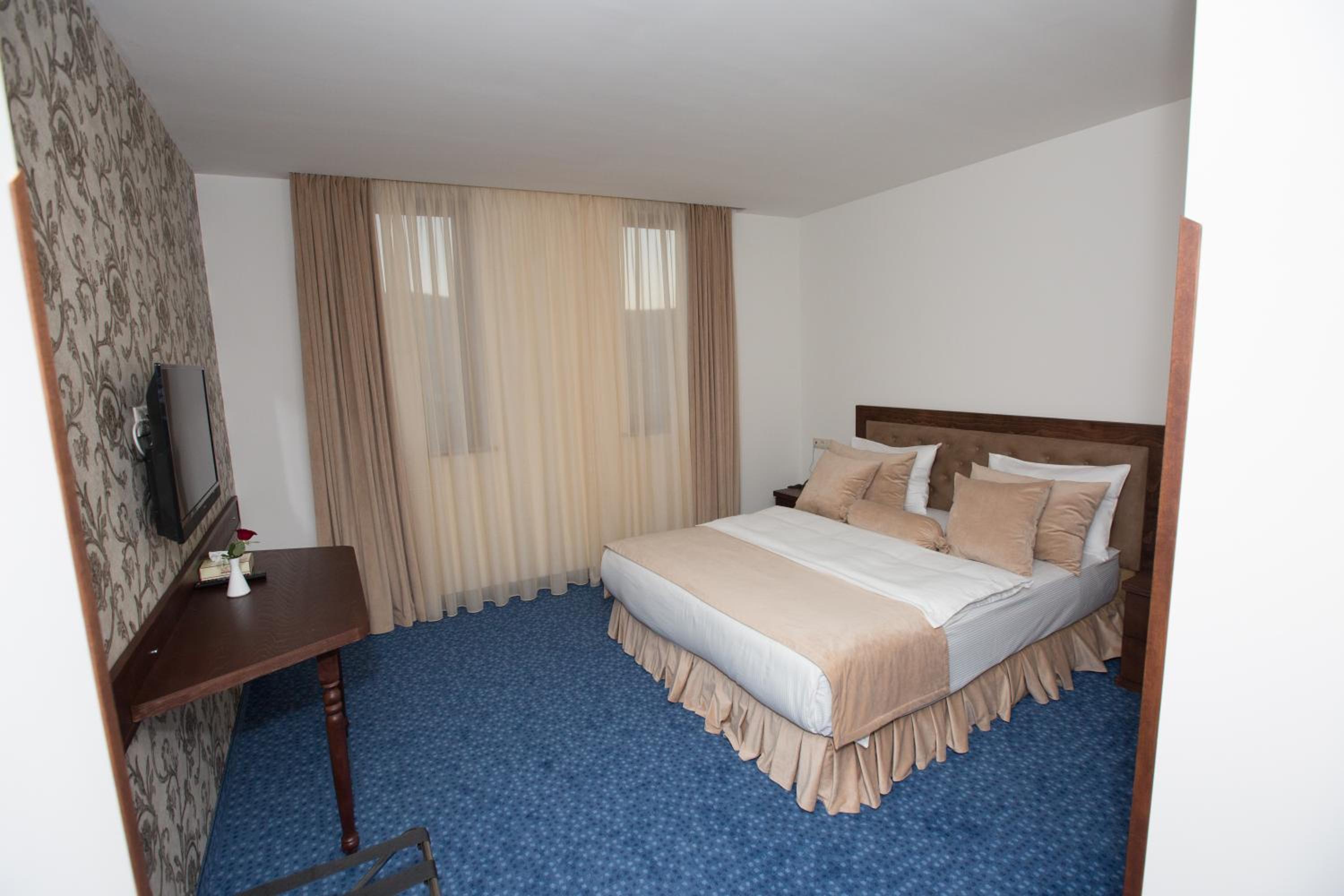 Standard Double Room photo 1