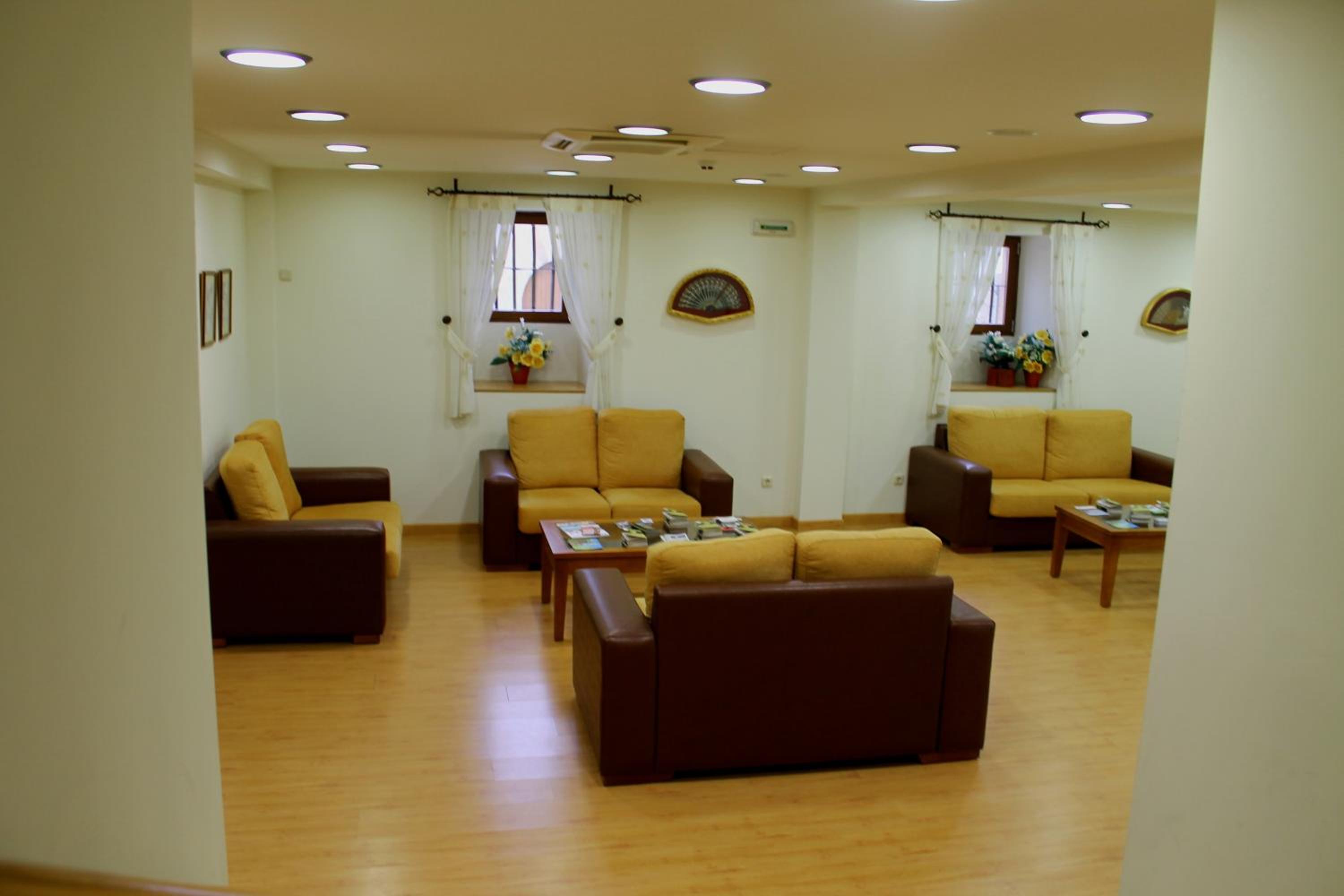 Double Room - Photo 4