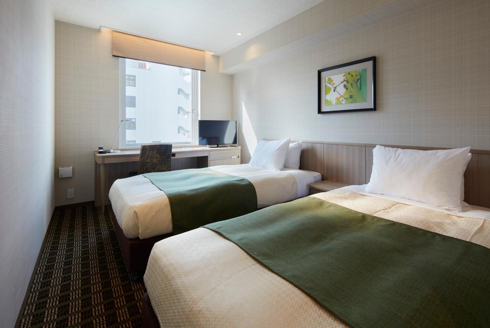 Twin Room - Non Smoking - Photo 1