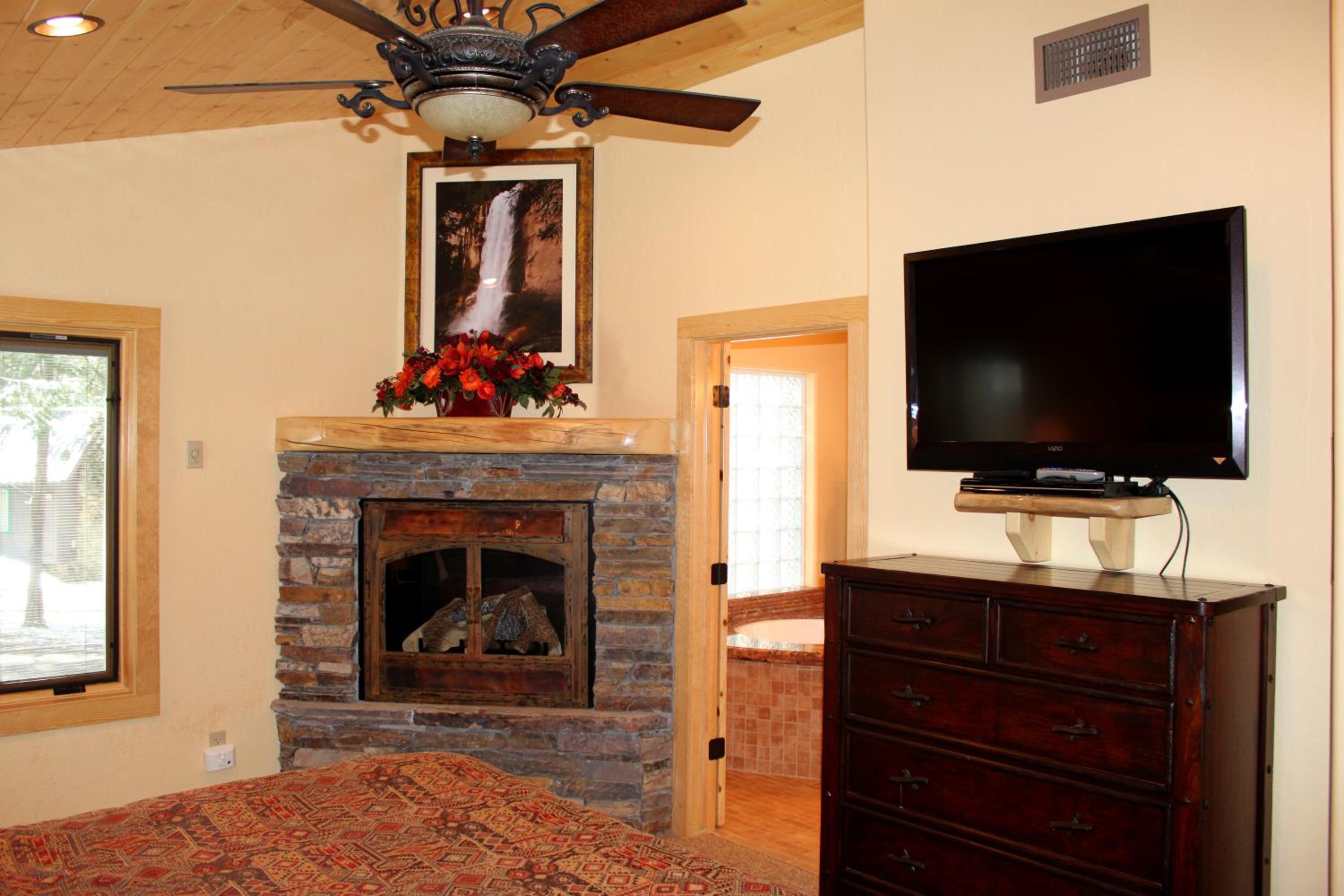 Four-Bedroom House photo 1