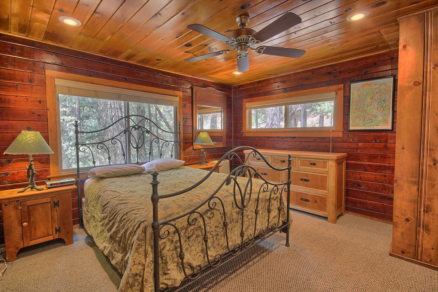One-Bedroom House photo 1