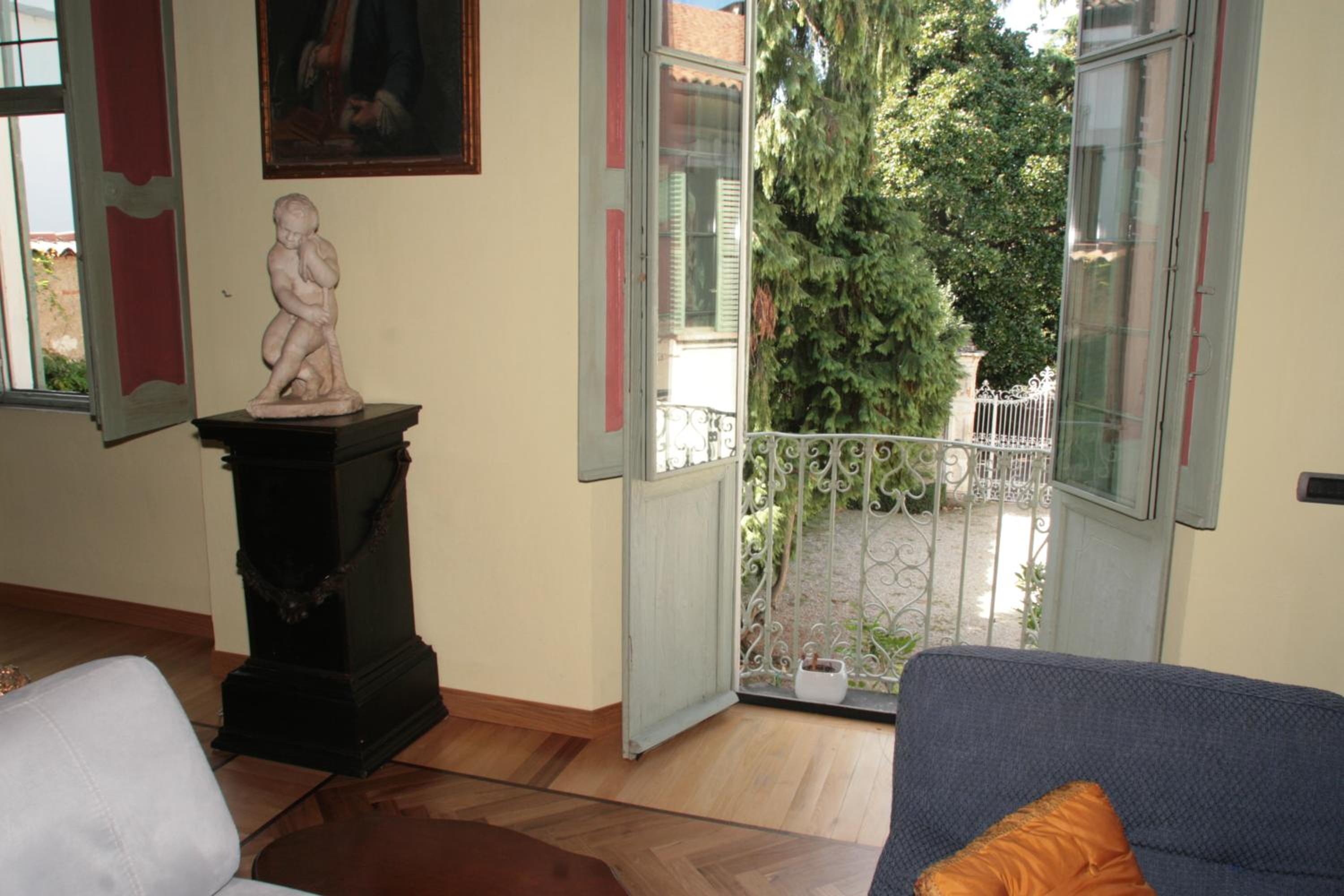 Double or Twin Room with Private Bathroom photo 2