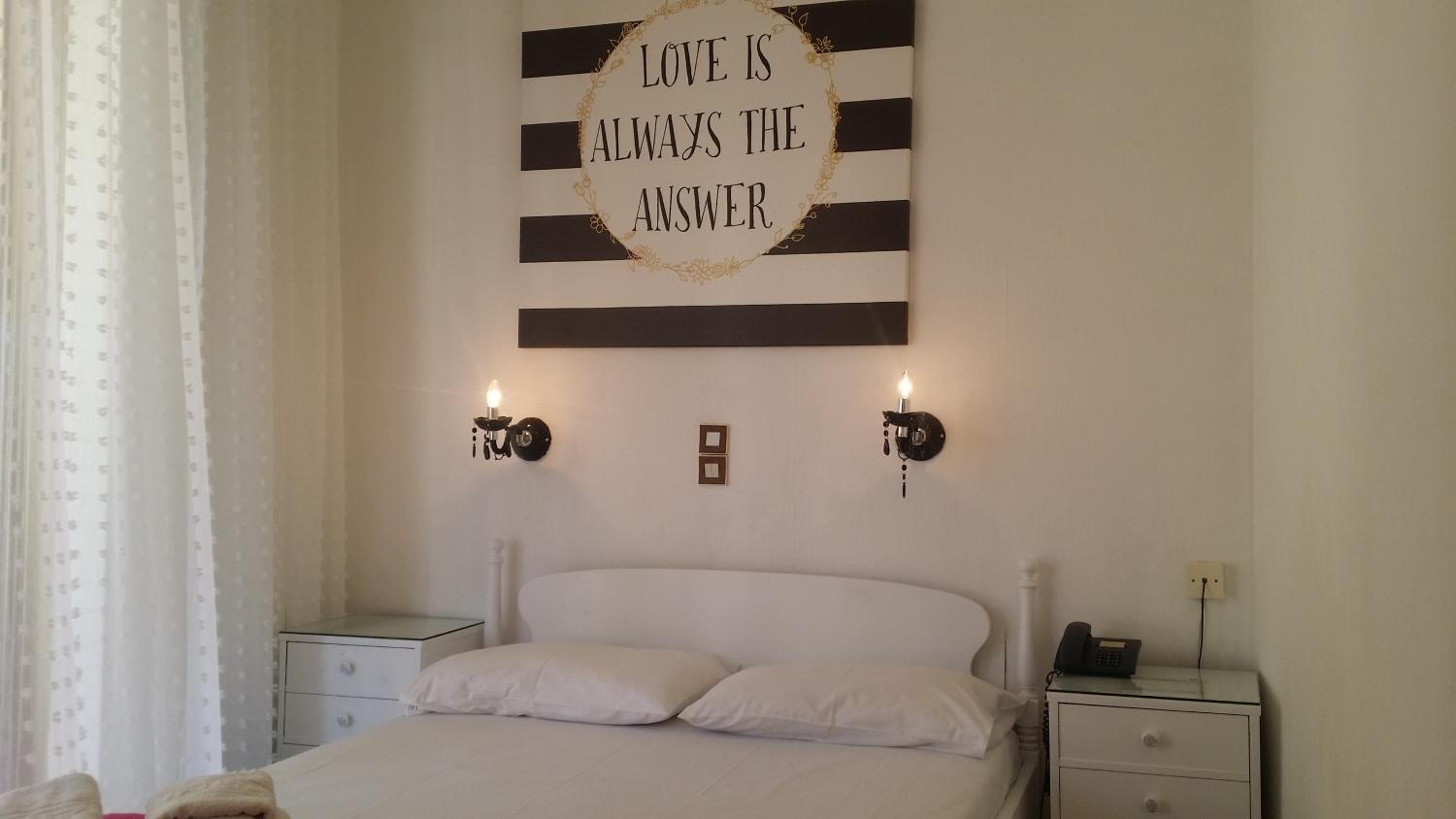 Double or Twin Room - Photo 1