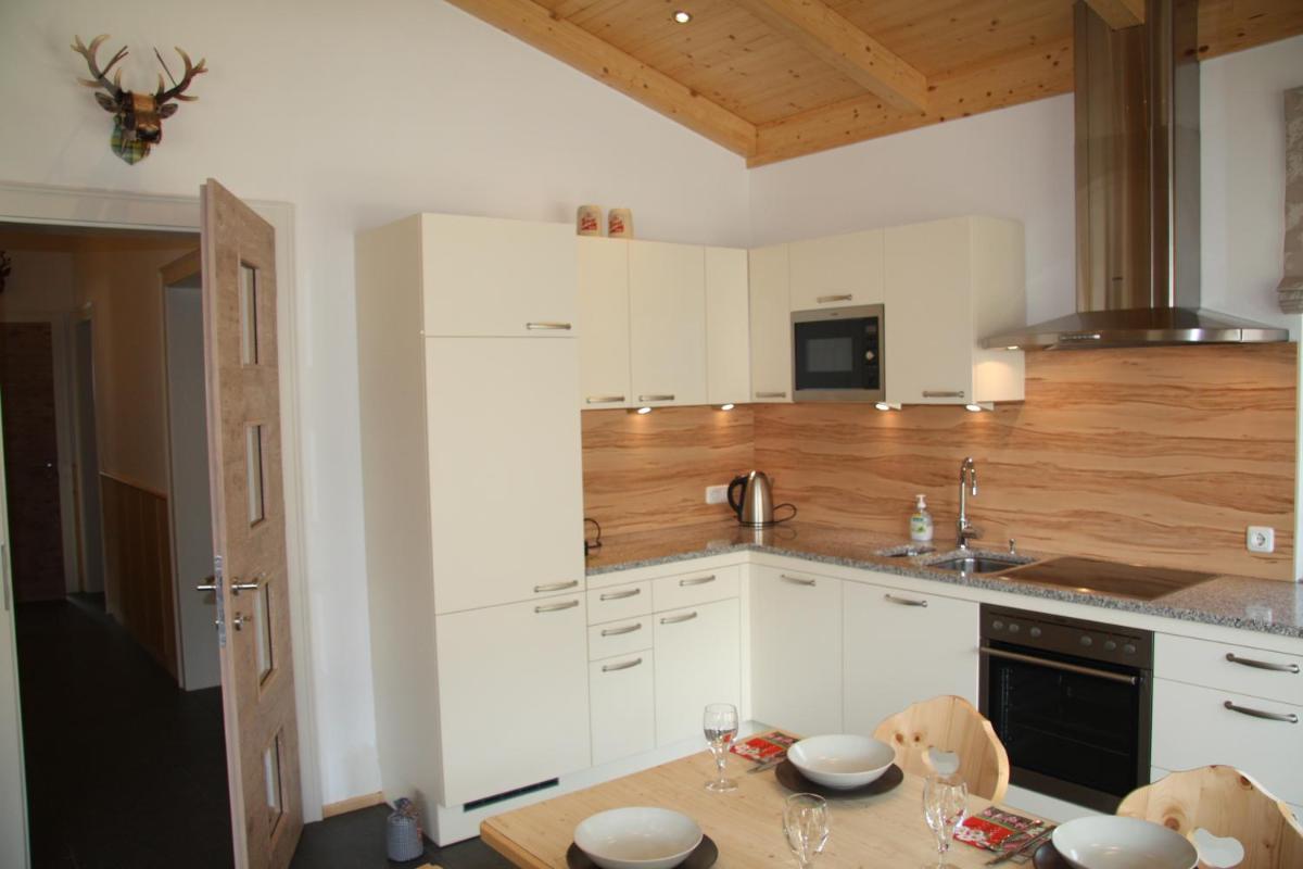 Bungalow photo 2