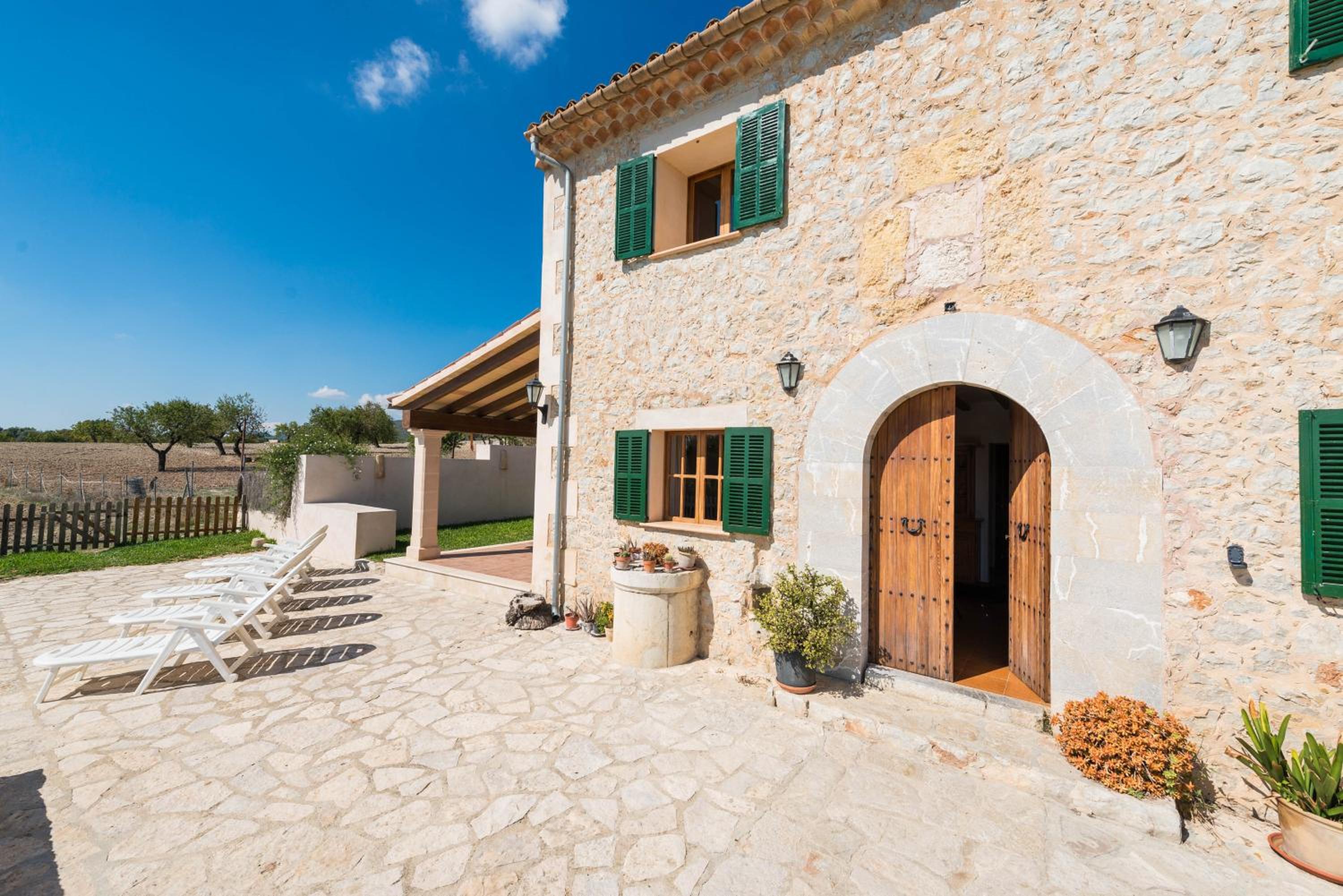 Four-Bedroom Villa photo 2