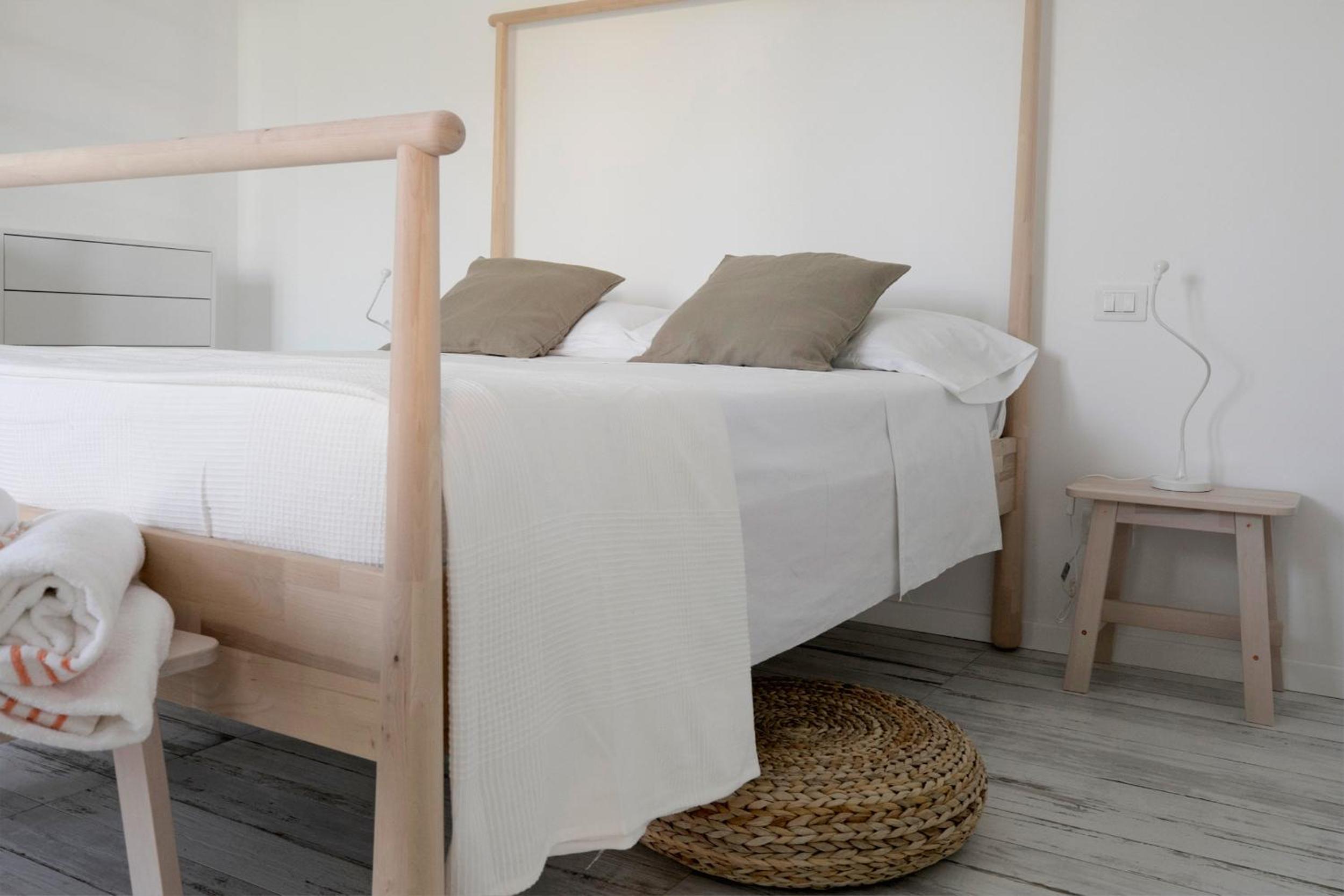 One-Bedroom Apartment with Terrace and Beach Club Access photo 3