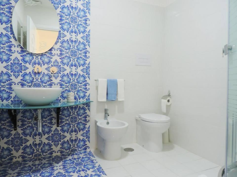 Double or Twin Room with Private Bathroom photo 2