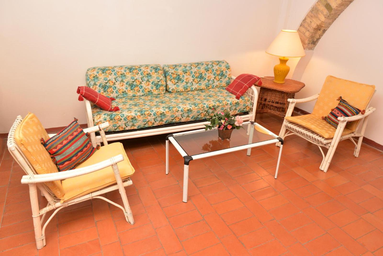 One-Bedroom House photo 3
