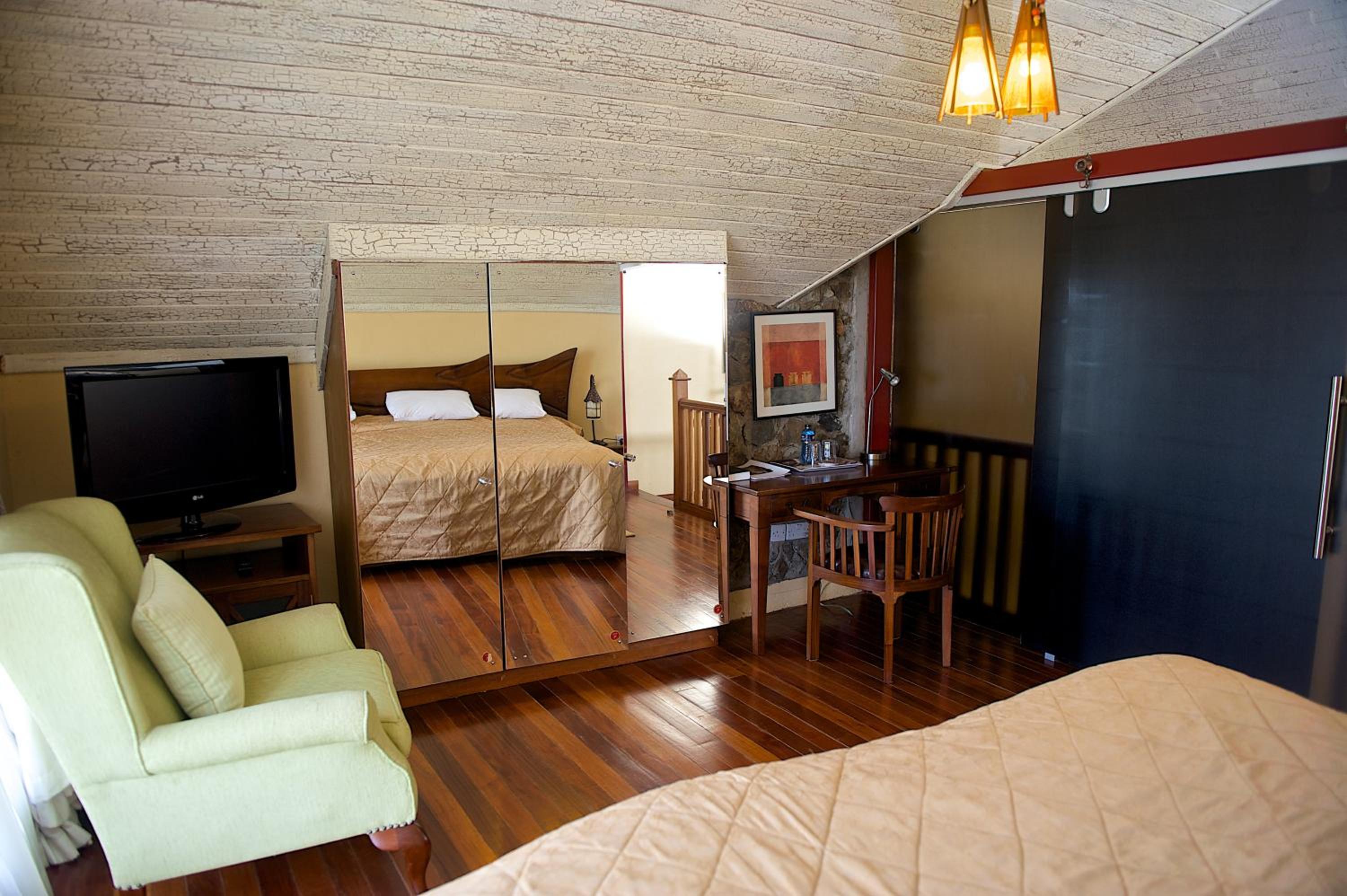 Executive Double Room - Photo 4