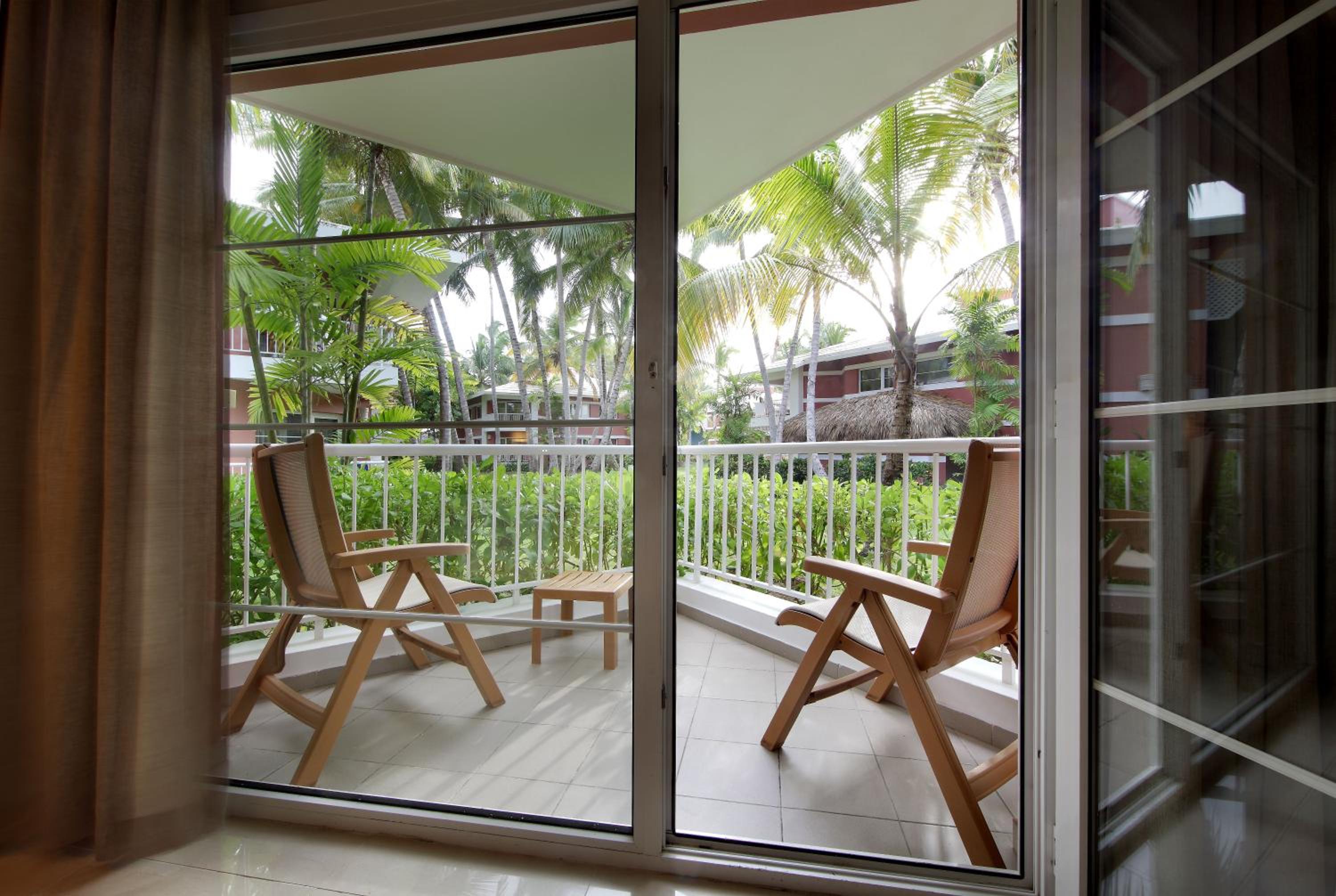 Superior Junior Suite Garden View - Photo 2