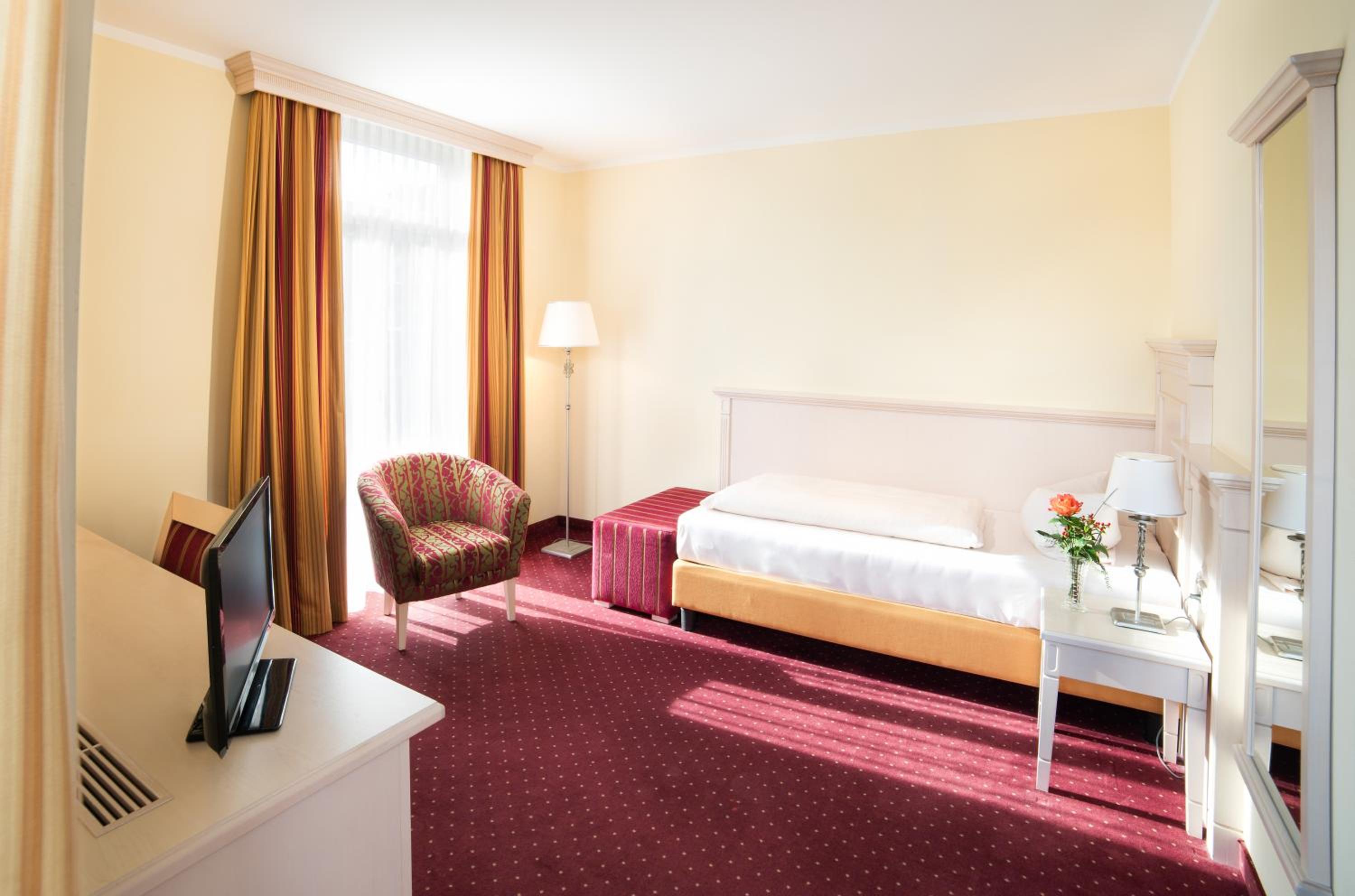 Single Room photo 1
