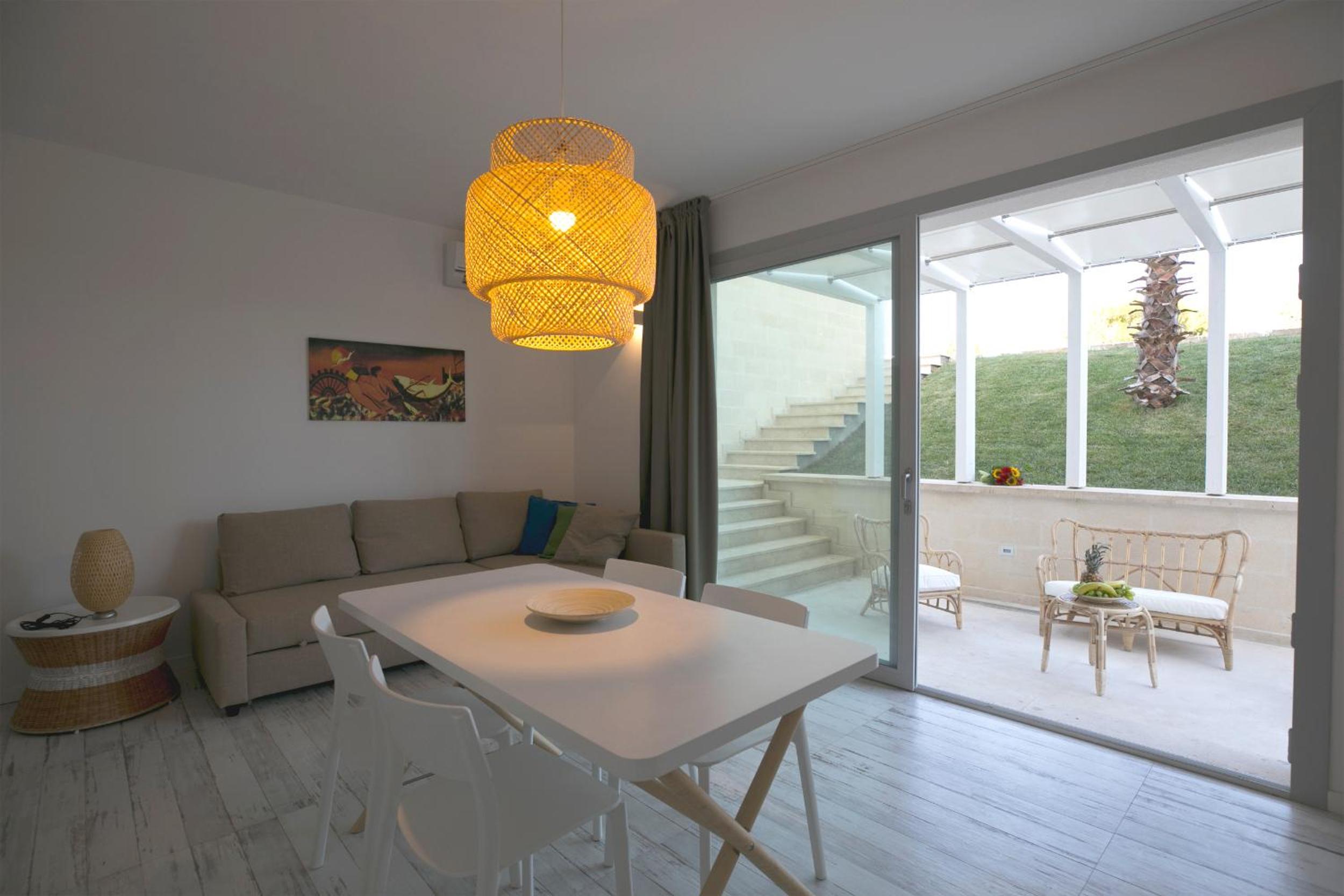 One-Bedroom Apartment with Garden View and Beach Club Access photo 2