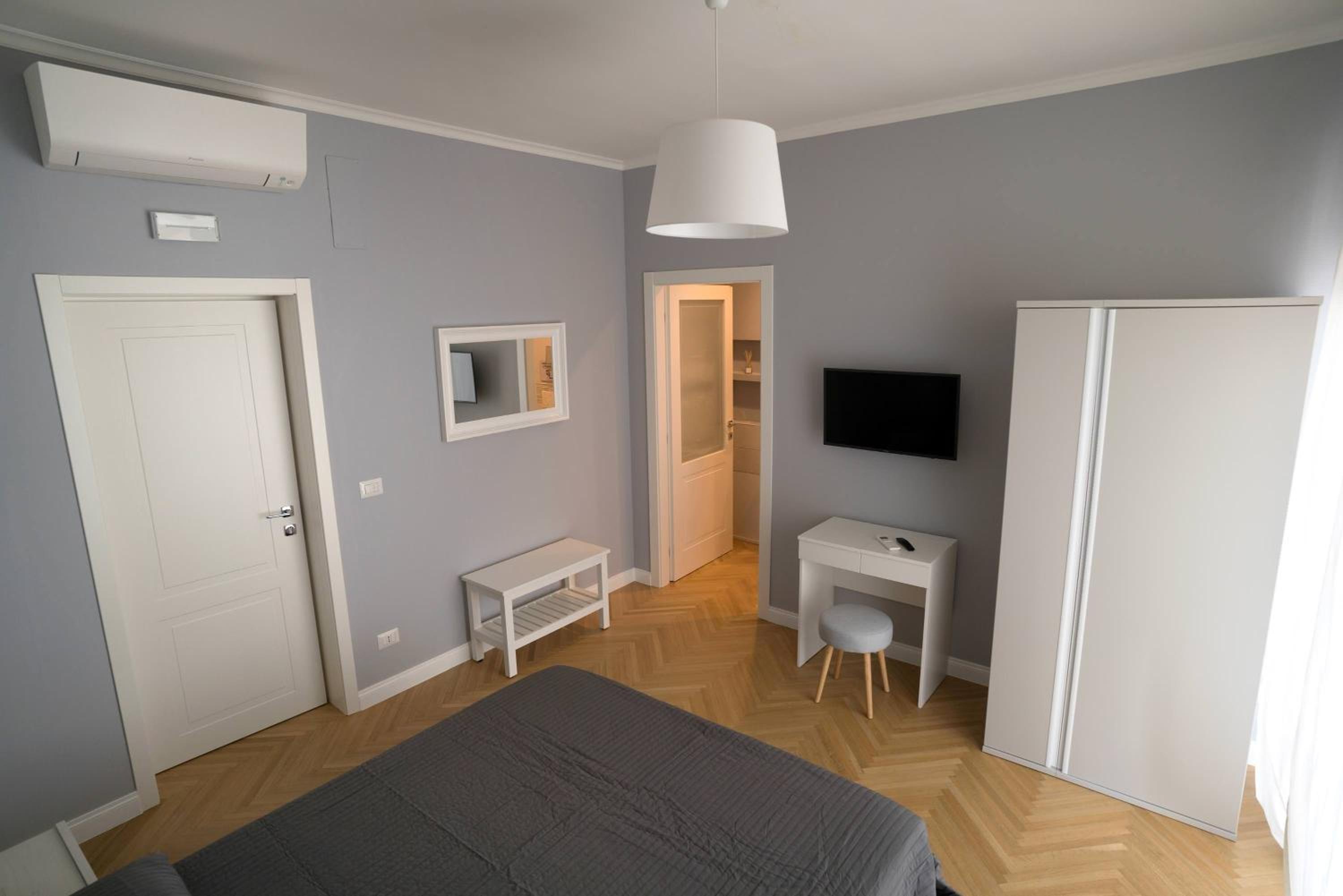 Double Room with Balcony photo 2