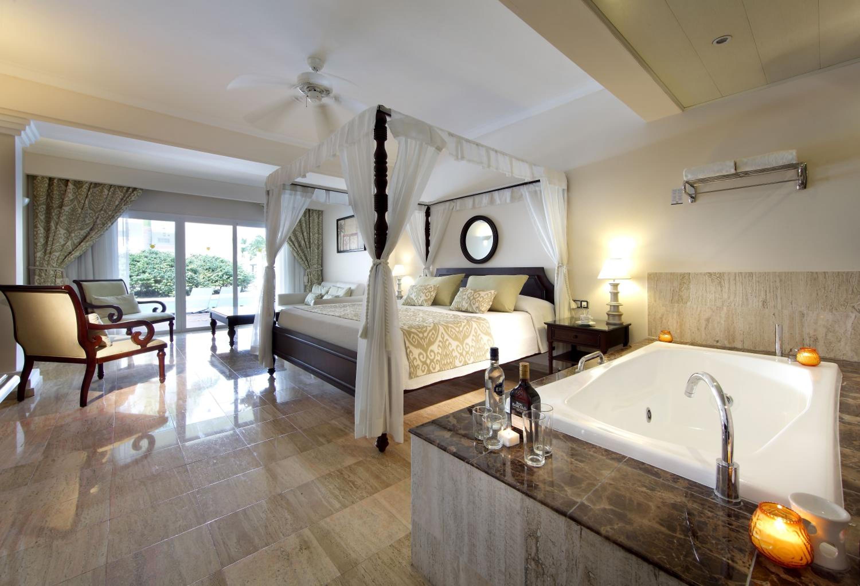 Junior Suite with Garden View - Photo 3