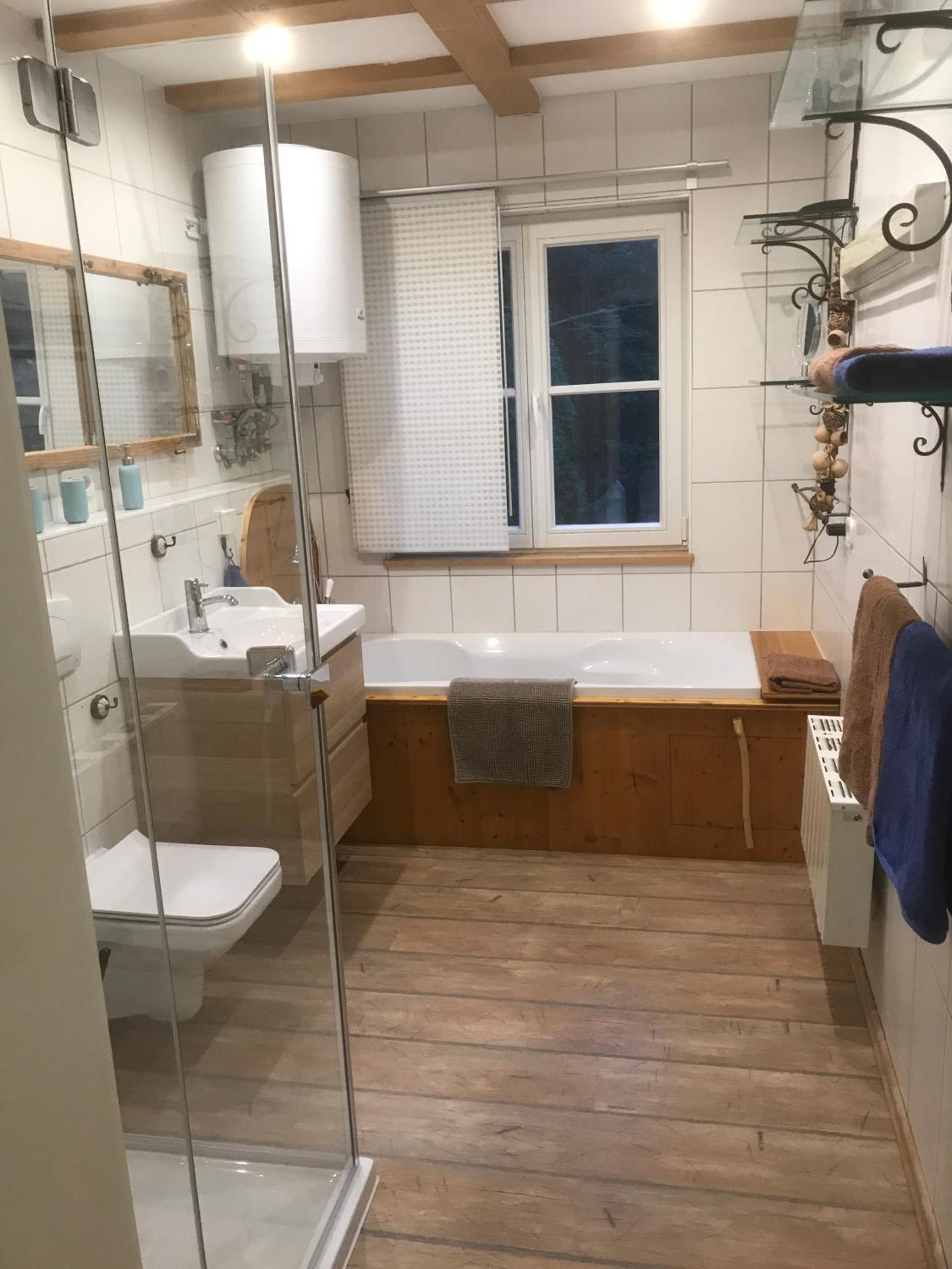 Studio Apartment - Photo 18