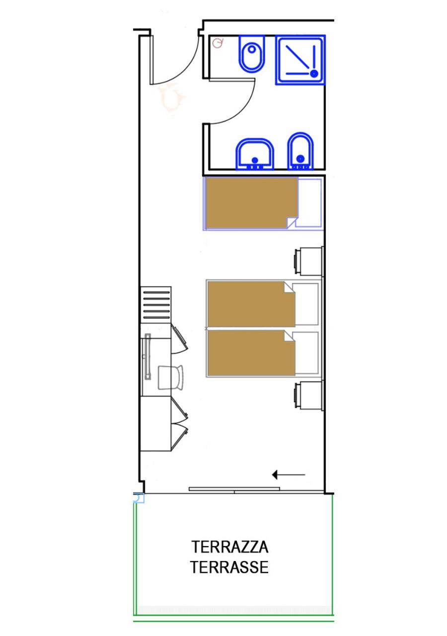 Triple Room
