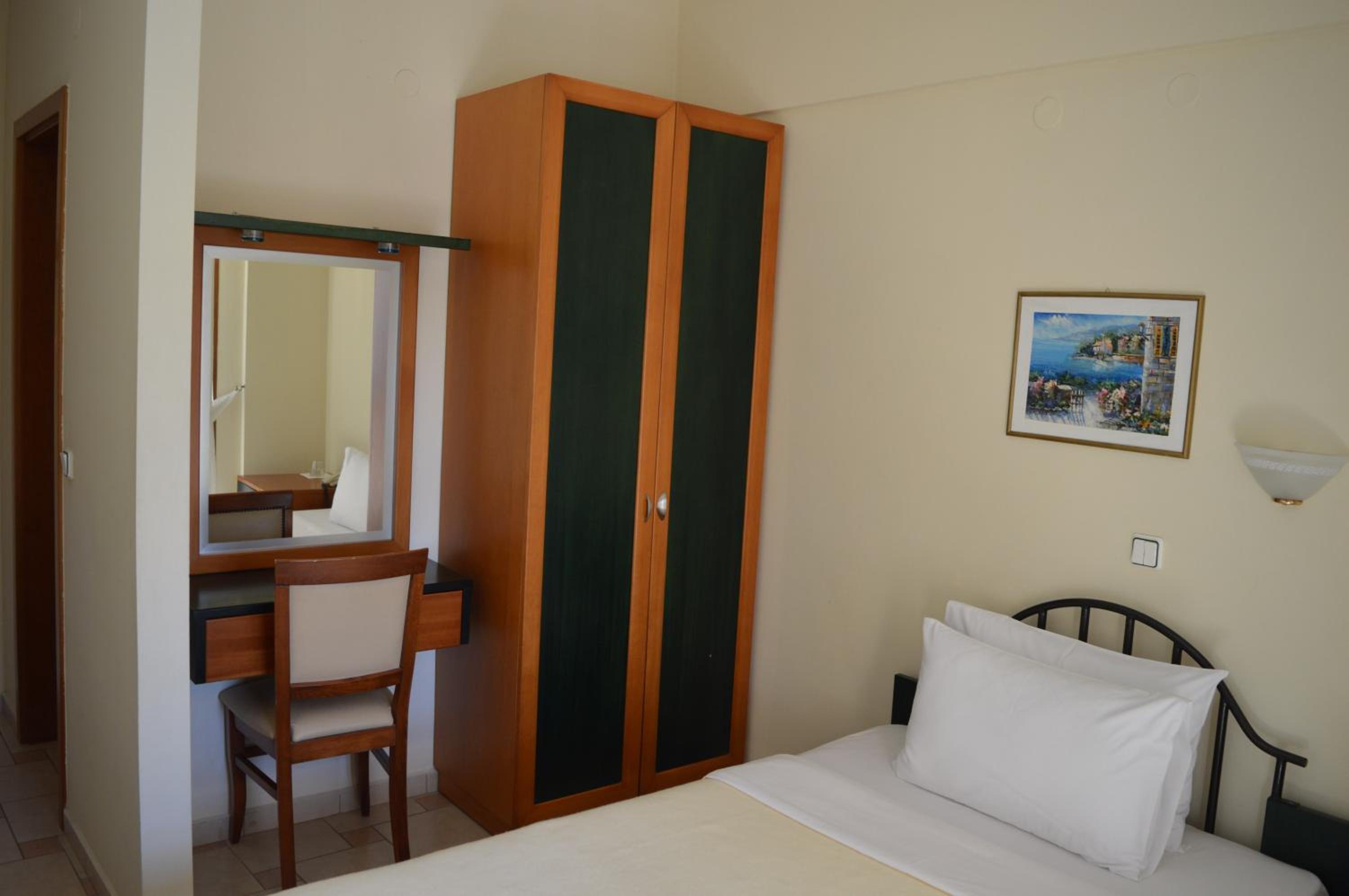 Single Room with Garden View