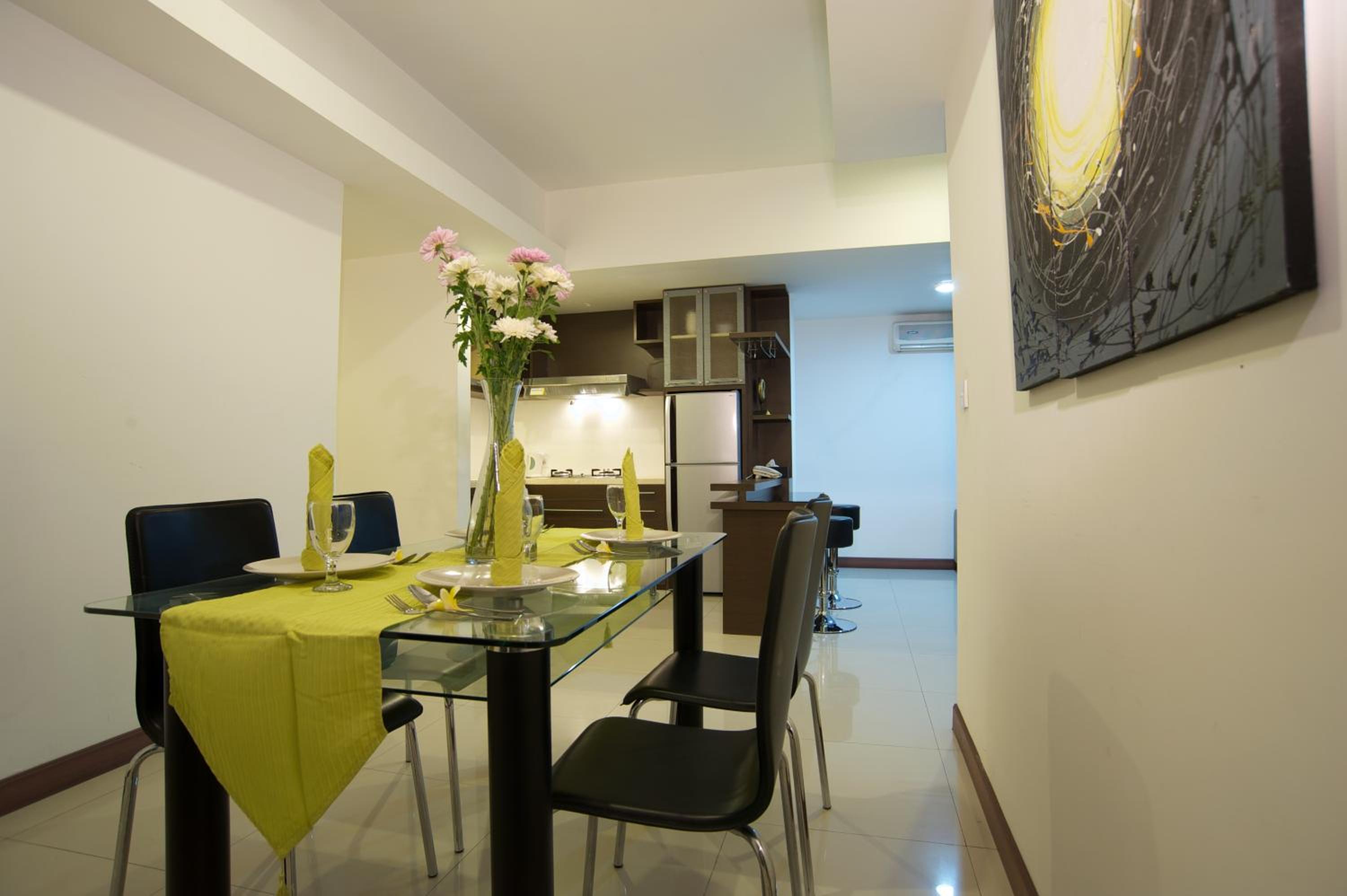 Penthouse Apartment photo 2
