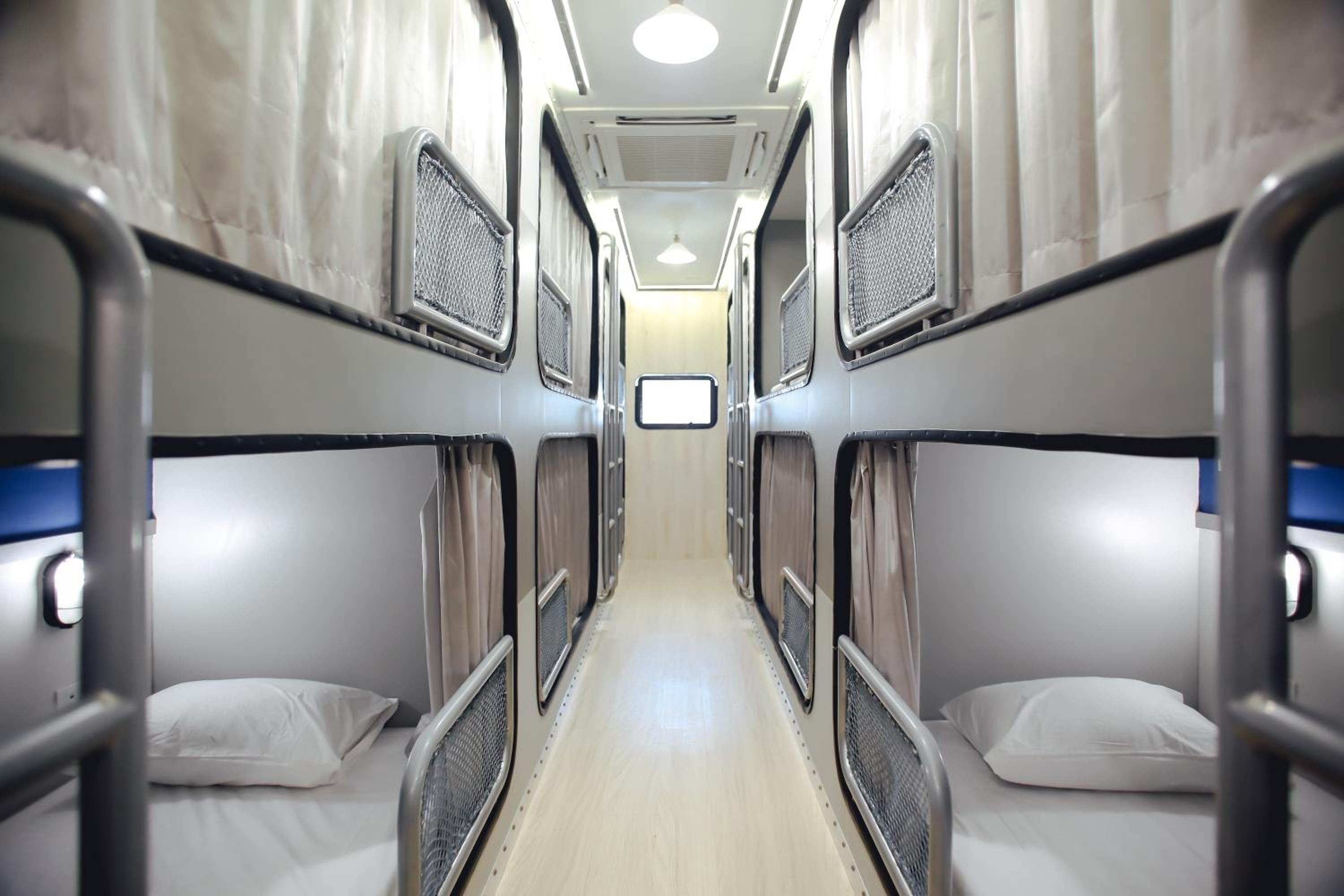 Bunk Bed in Mixed Dormitory Room photo 3